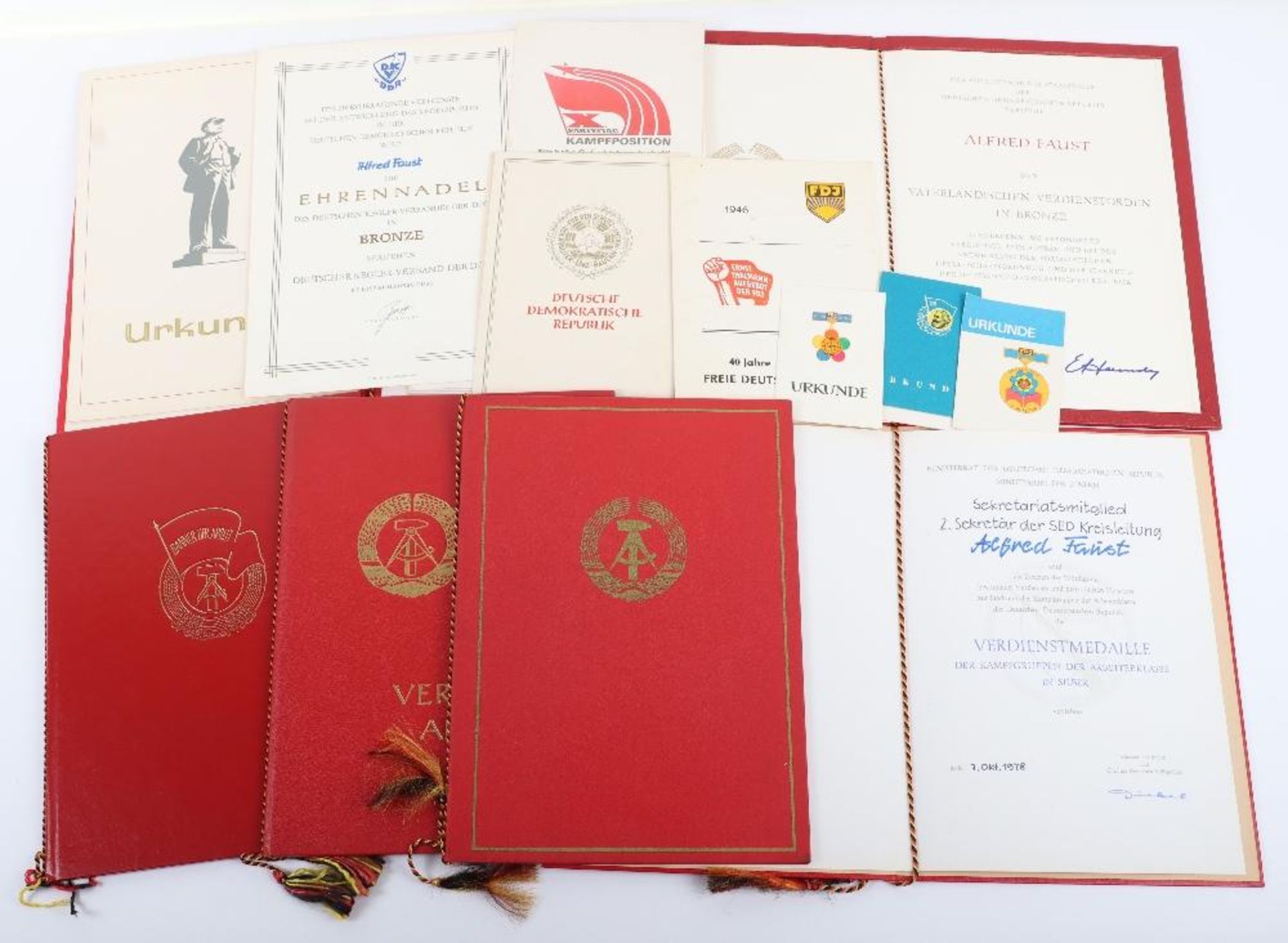 Large and Interesting Collection of East German (DDR) Awards - Bild 6 aus 15