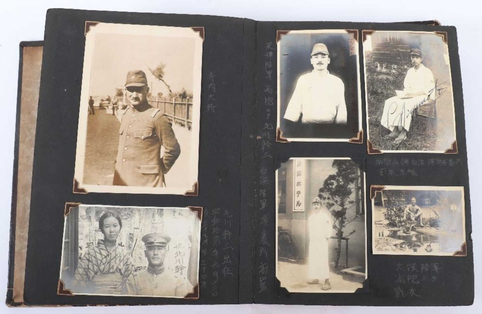 Two Japanese Photograph Albums, showing military action in China - Bild 4 aus 22