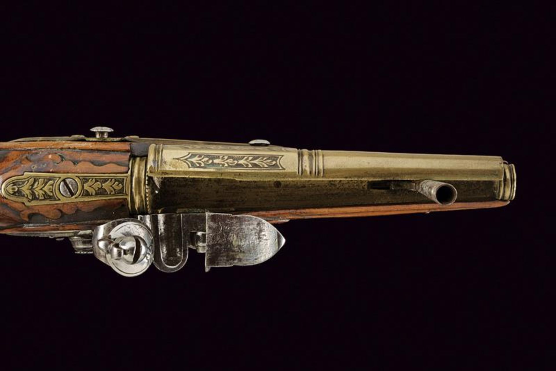 A beautiful flintlock tinder lighter shaped as a pistol - Bild 4 aus 6