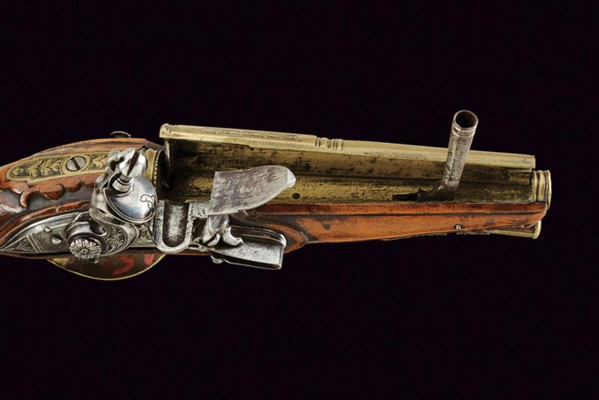 A beautiful flintlock tinder lighter shaped as a pistol - Bild 3 aus 6