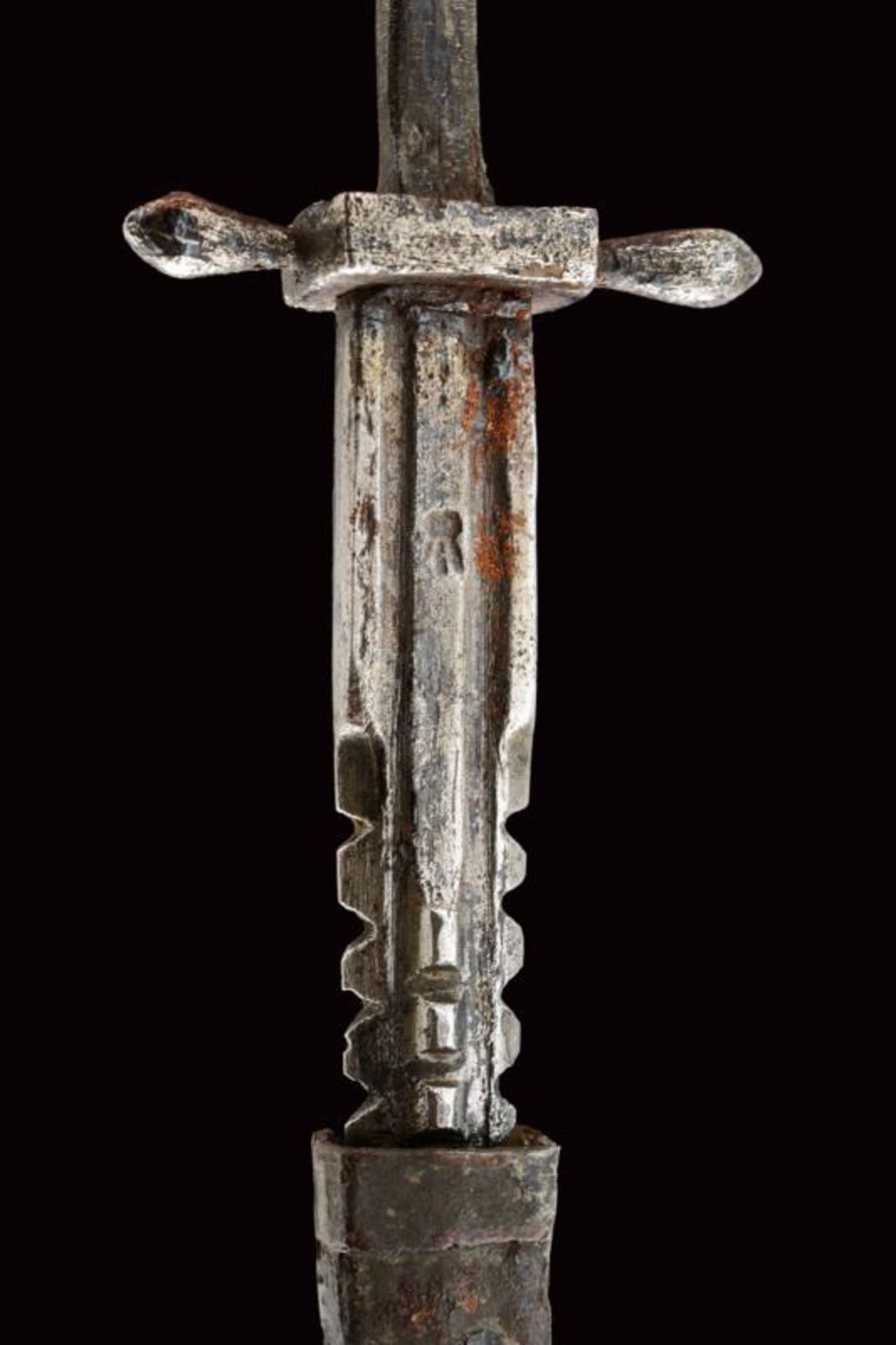 A dagger with scabbard - Image 3 of 5