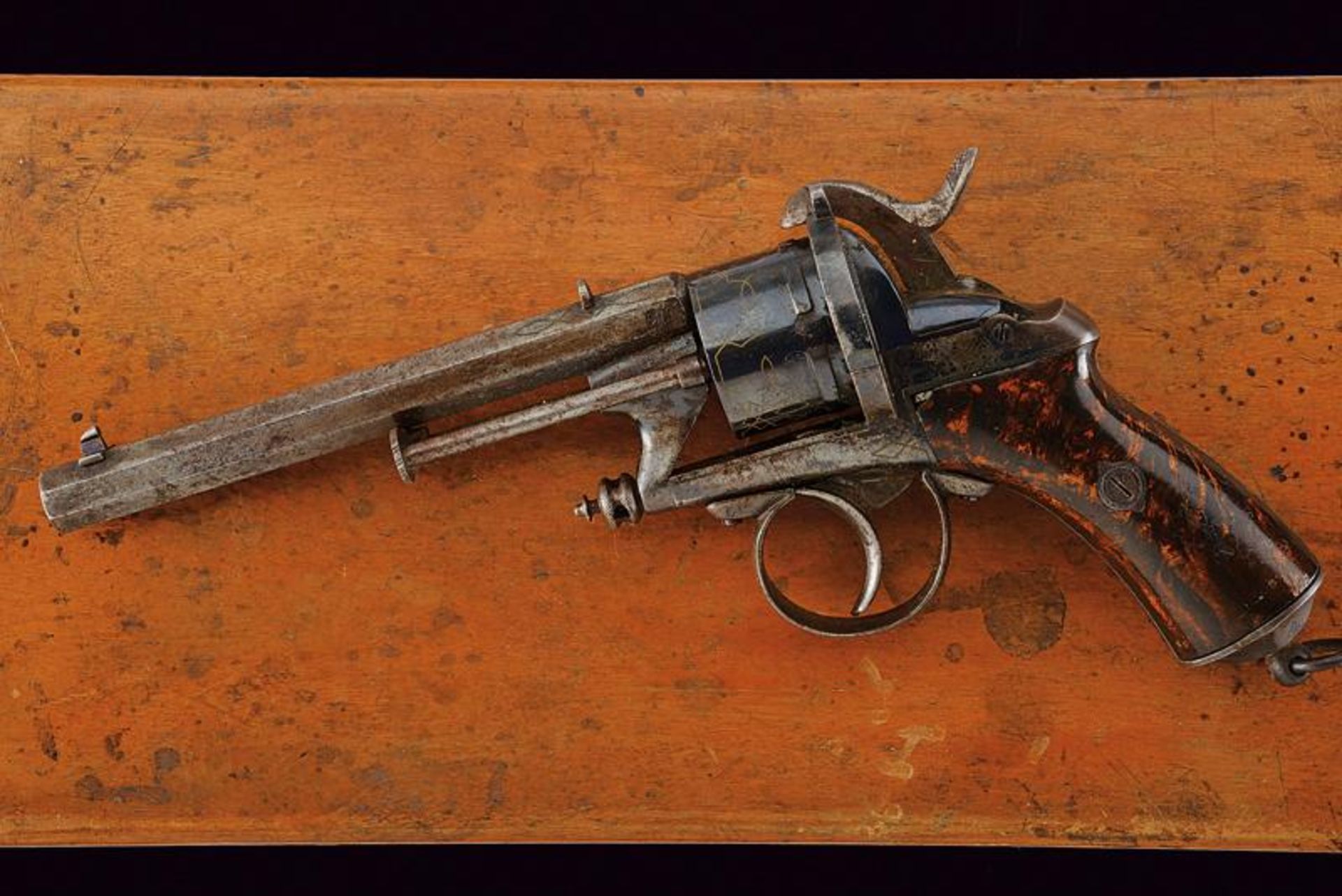 A cased Chamelot-Delvigne pinfire revolver - Image 2 of 4