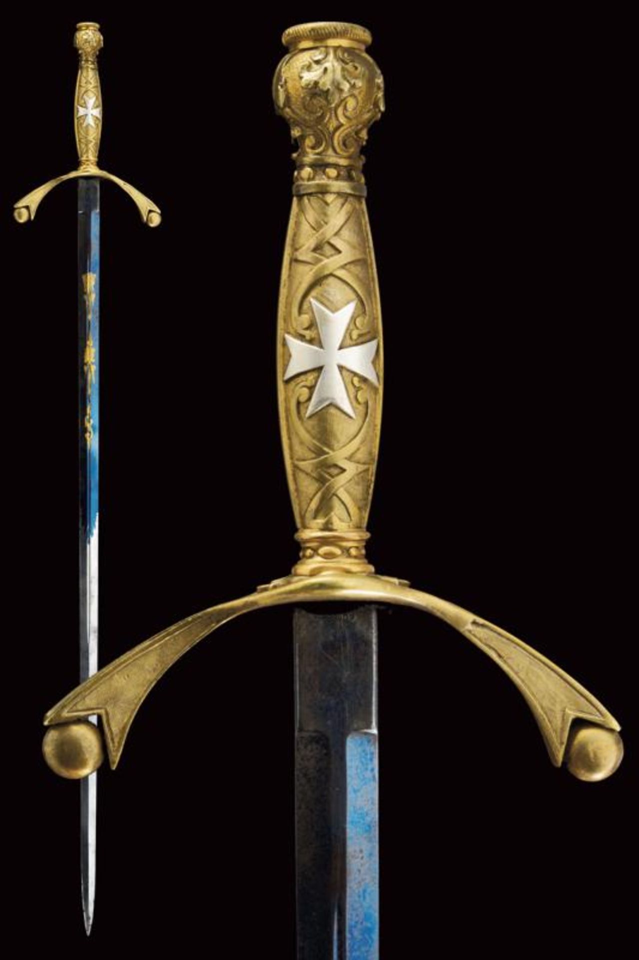 A small sword with the Maltese Cross