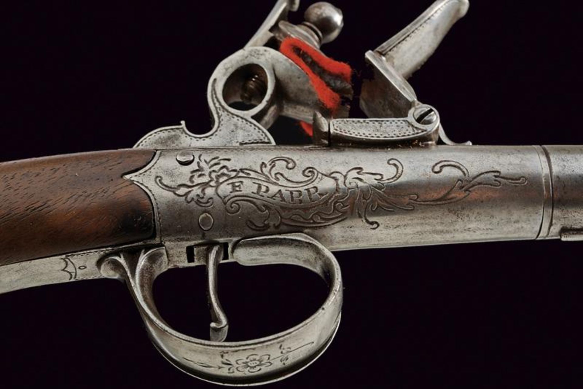 A pair of pocket flintlock pistols with silver buttplates signed Parr - Bild 2 aus 3