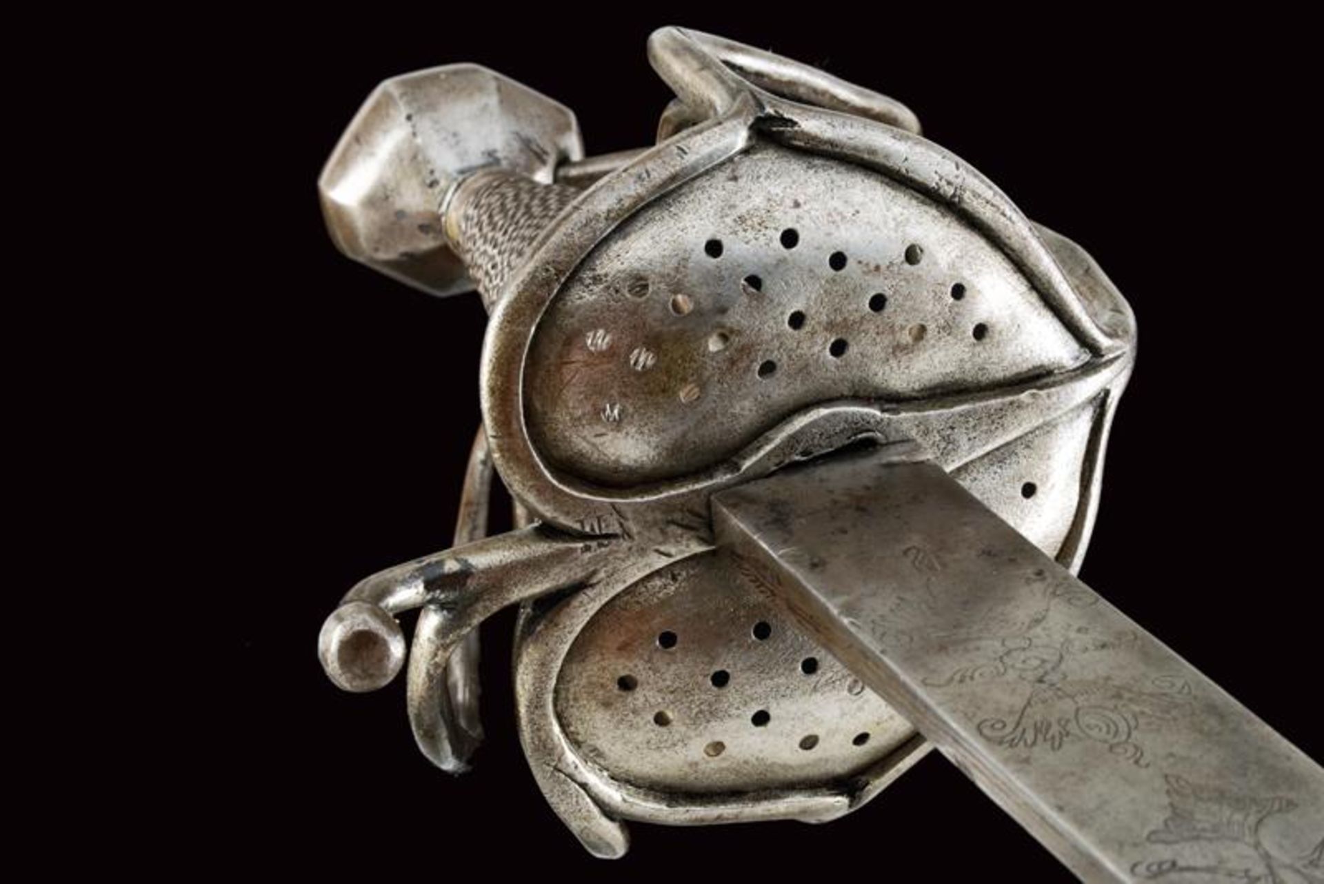 A rare cavalry sword - Image 3 of 8