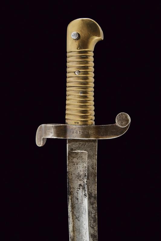 A chasseurs sabre-bayonet - Image 3 of 7