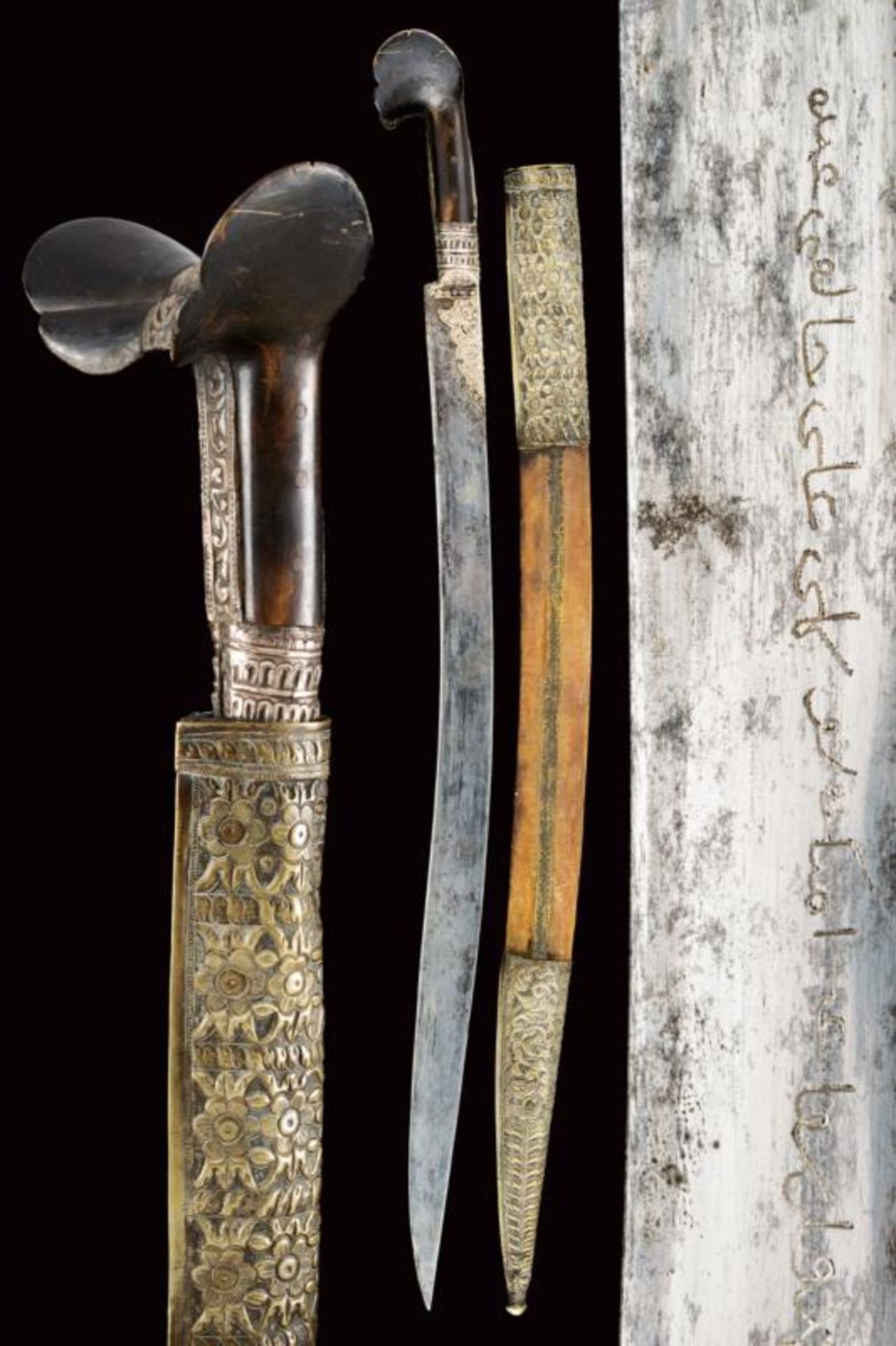 A silver-mounted yatagan