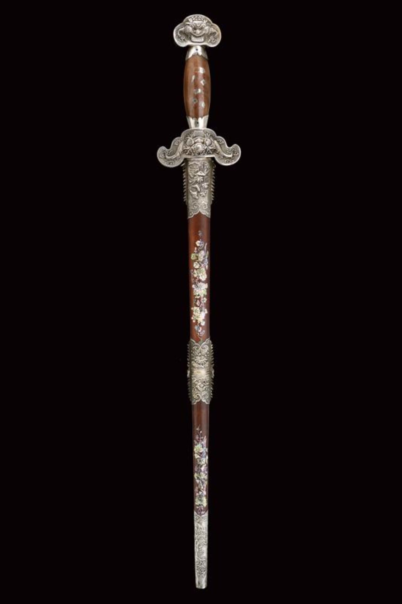 A beautiful silver mounted sword - Image 3 of 8
