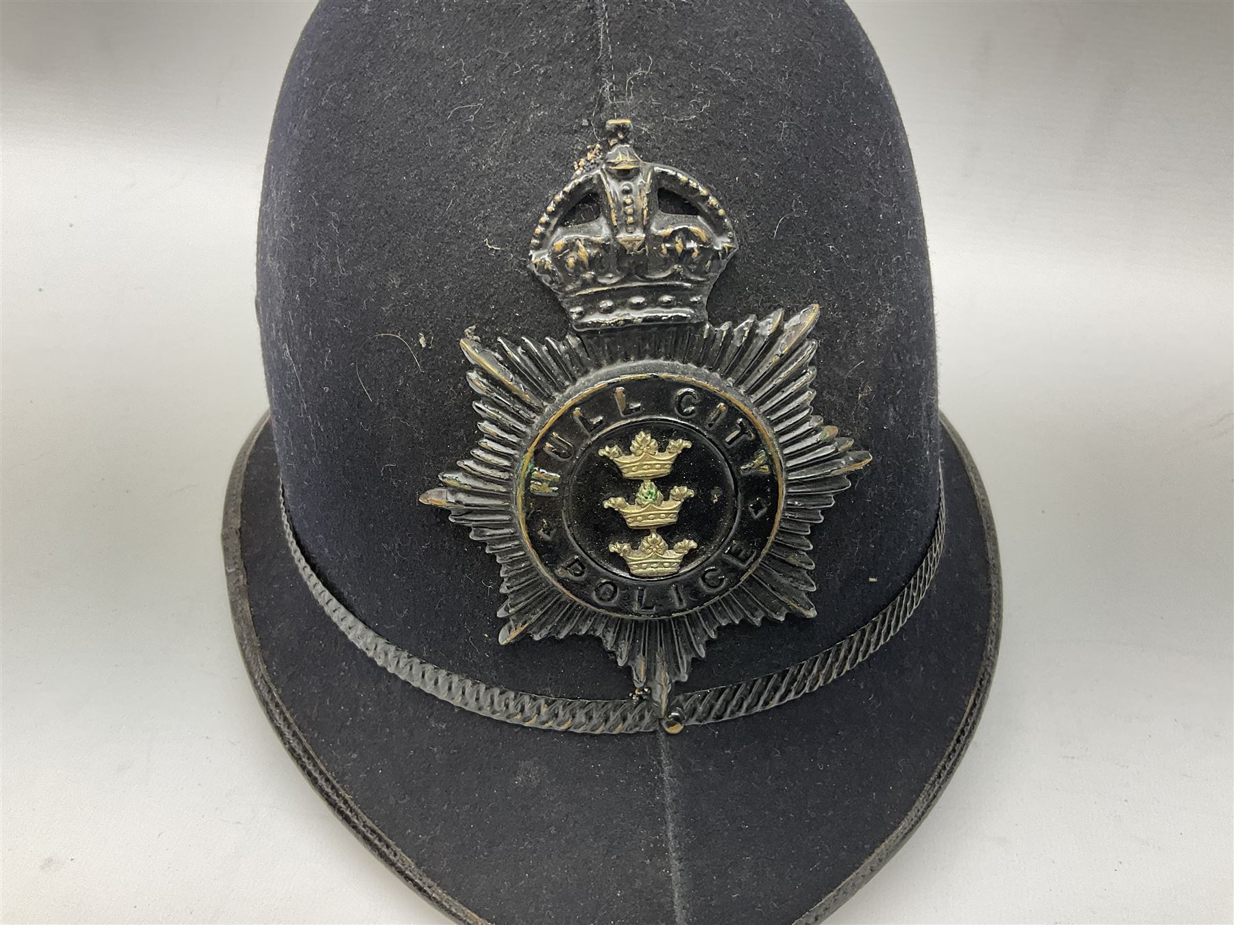 Hull City Police - Christys London helmet with king's crown night plate and a peaked cap (2) - Image 6 of 12