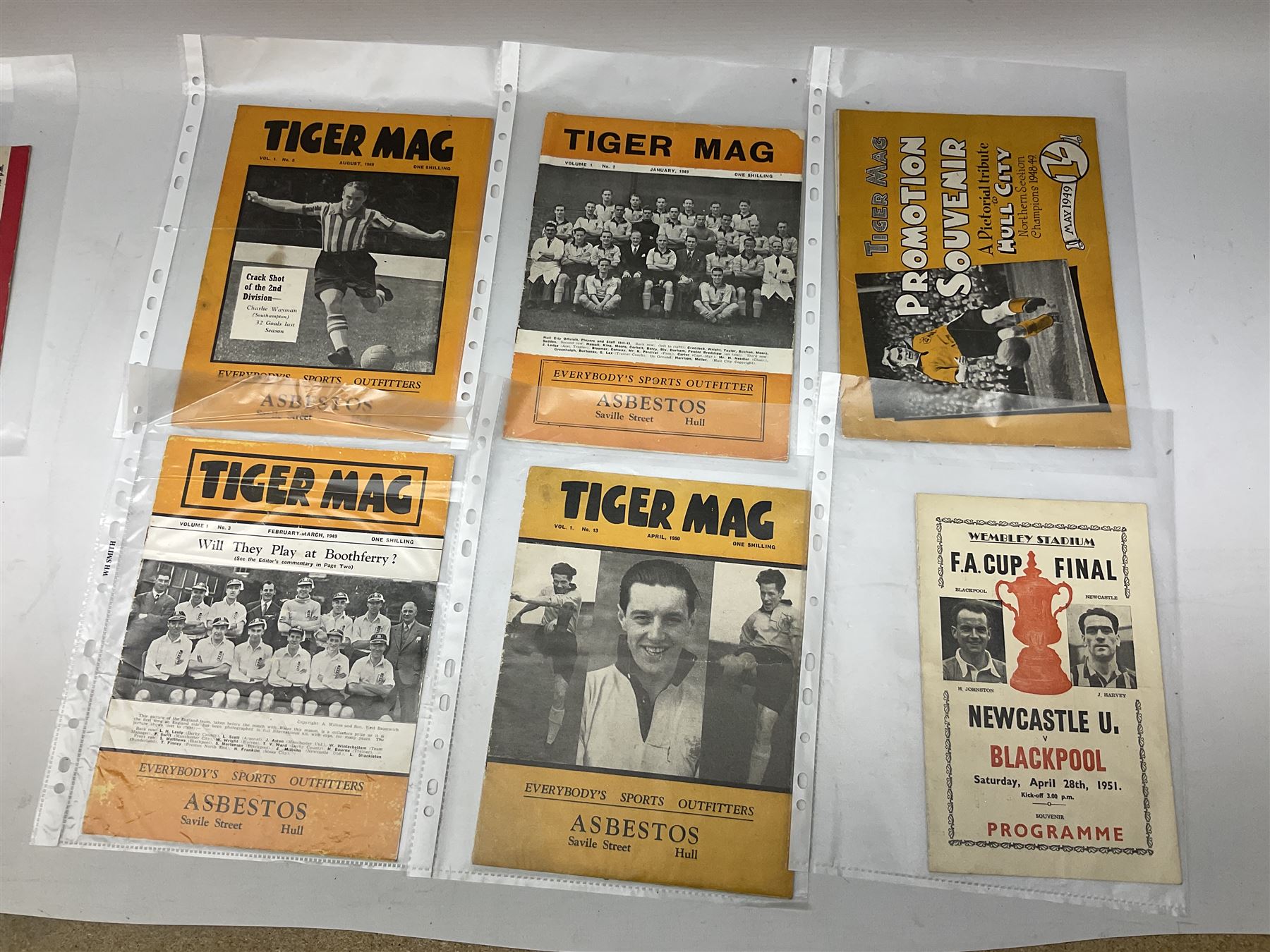 Raich Carter interest - four Hull City Tiger Mags 1949-50 and Promotion Souvenir 1948/49; Sunderland - Image 7 of 7