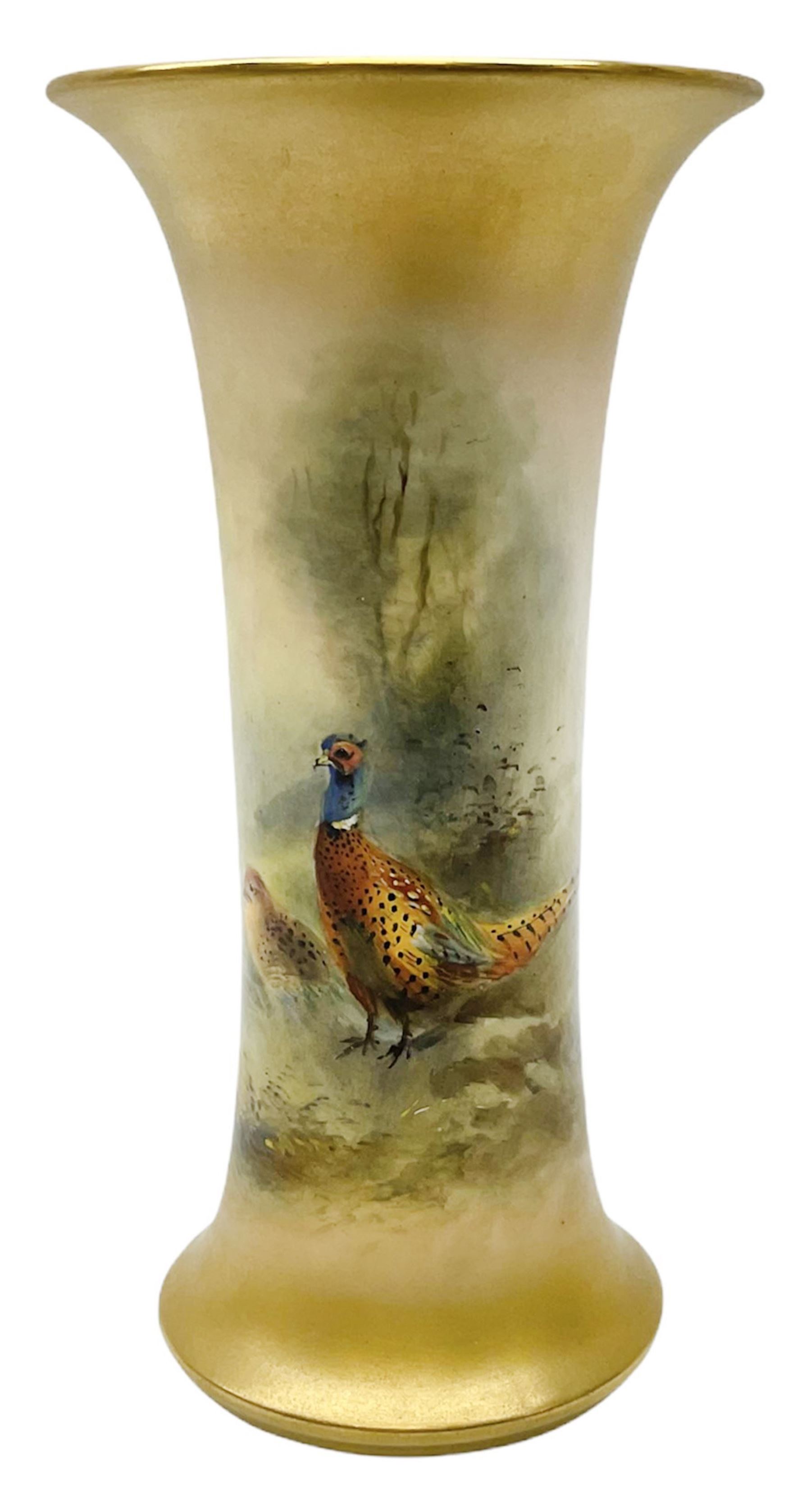 Early 20th century Royal Worcester vase decorated by Jas Stinton