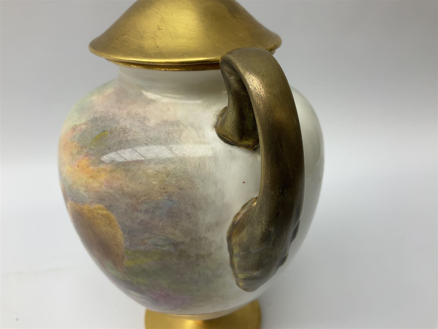 Mid 20th century Royal Worcester twin handled vase and cover decorated by Harry Stinton - Image 19 of 27