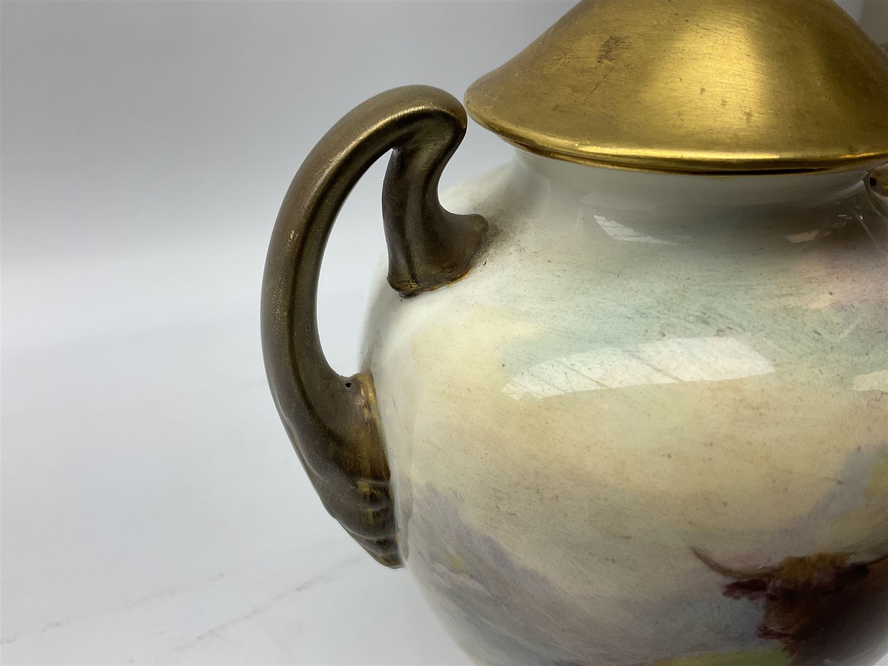 Mid 20th century Royal Worcester twin handled vase and cover decorated by Harry Stinton - Image 4 of 27