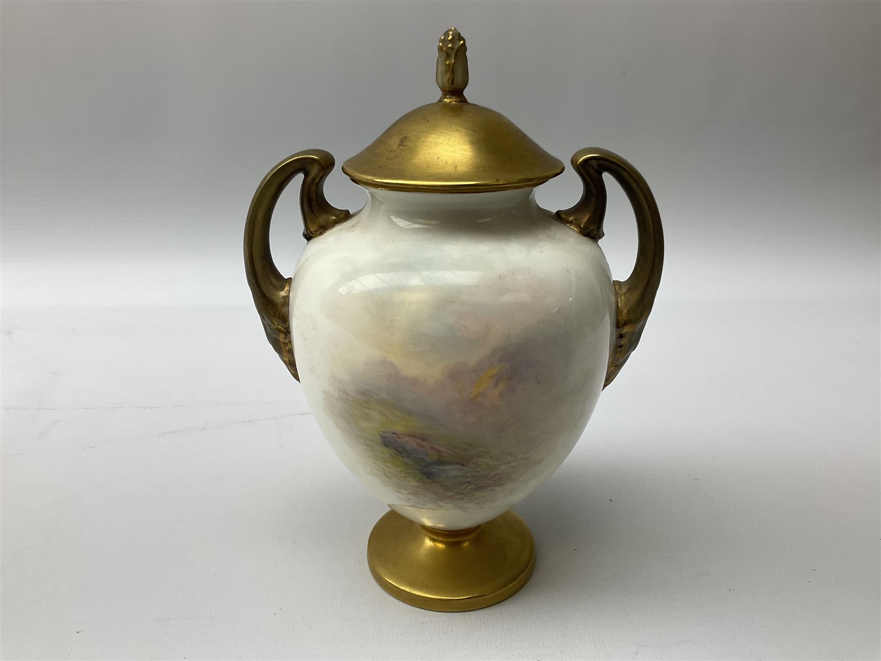 Mid 20th century Royal Worcester twin handled vase and cover decorated by Harry Stinton - Image 13 of 27