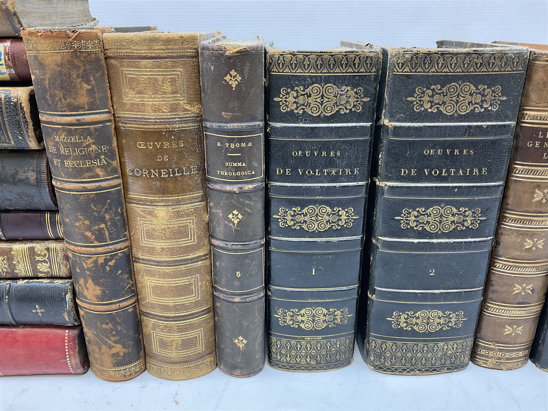 Eighteen 19th century leather bound books including Oeuvres Completes De Voltaire. 1827 Paris. Two v - Image 4 of 15