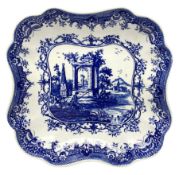 Late 18th century Worcester dessert dish