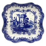 Late 18th century Worcester dessert dish