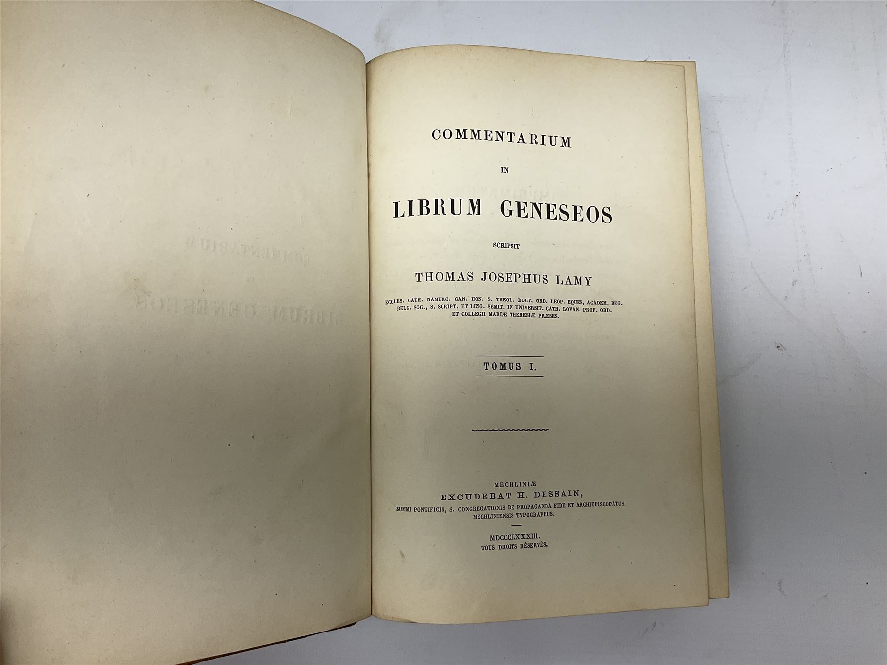 Eighteen 19th century leather bound books including Oeuvres Completes De Voltaire. 1827 Paris. Two v - Image 12 of 15