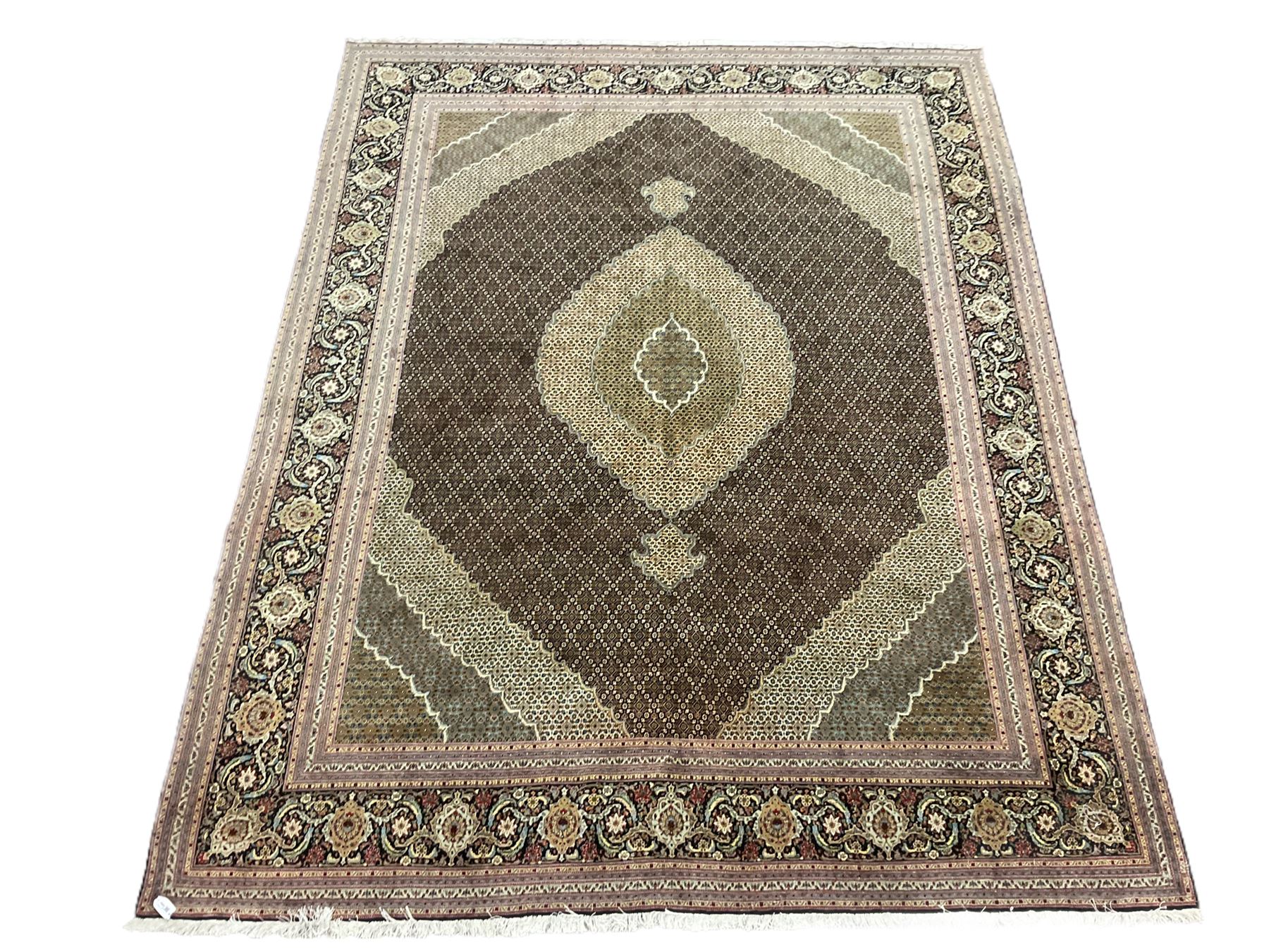 Large Fine Persian Tabriz carpet