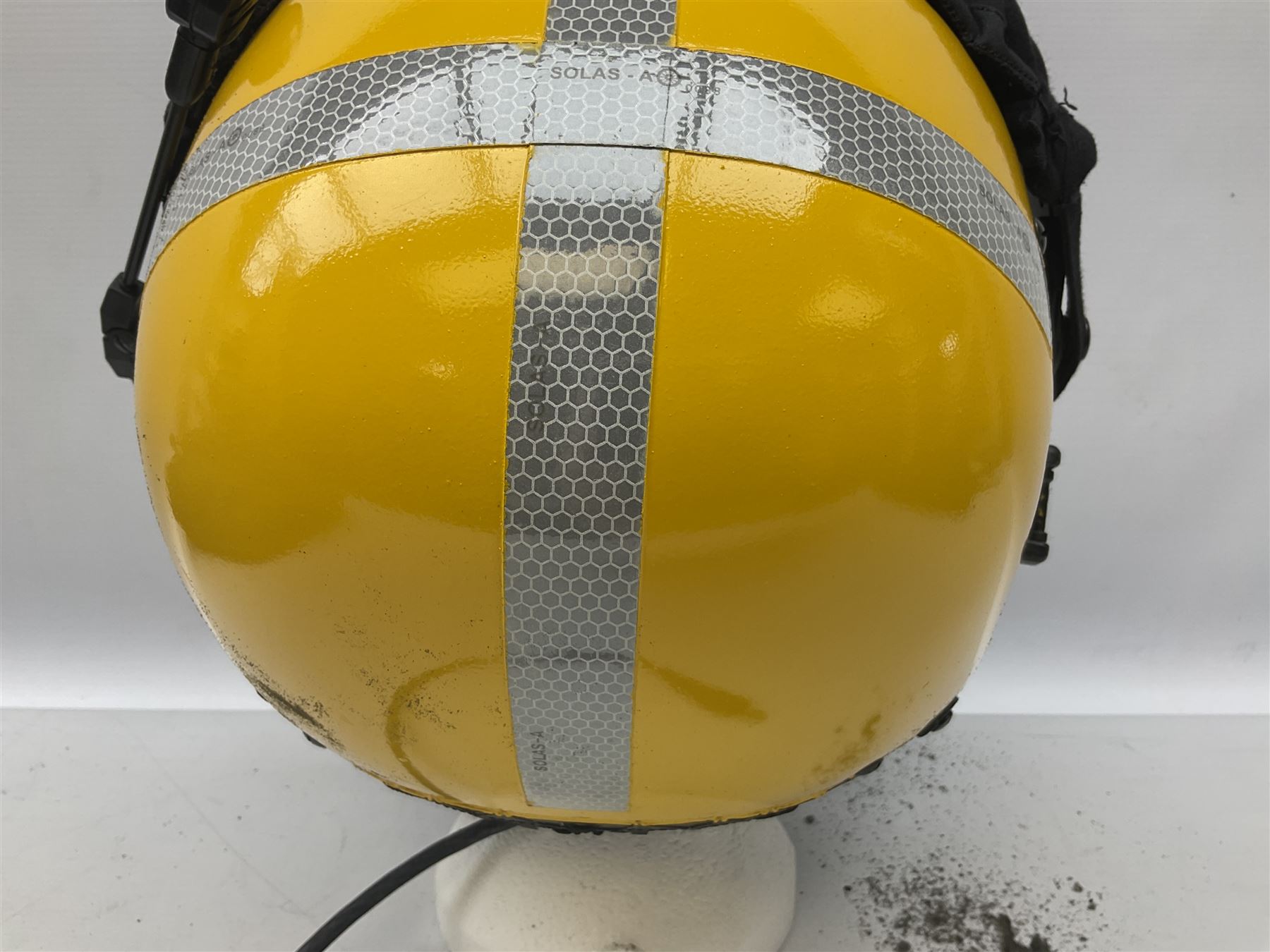 Search and Rescue Mark IV/IVA Flying helmet with boom microphone - Image 11 of 32