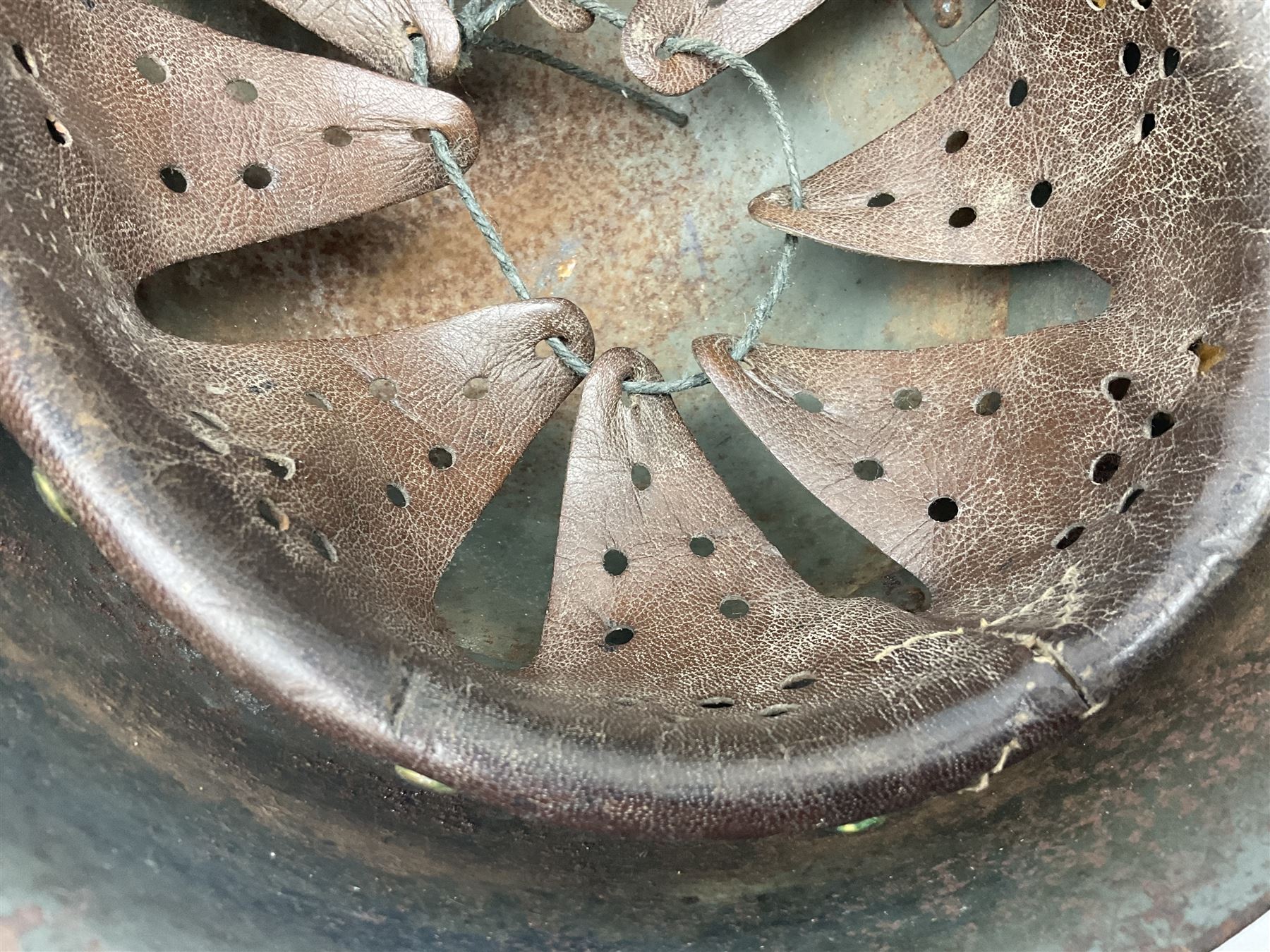 WWII Italian steel helmet with liner and chin strap - Image 10 of 15