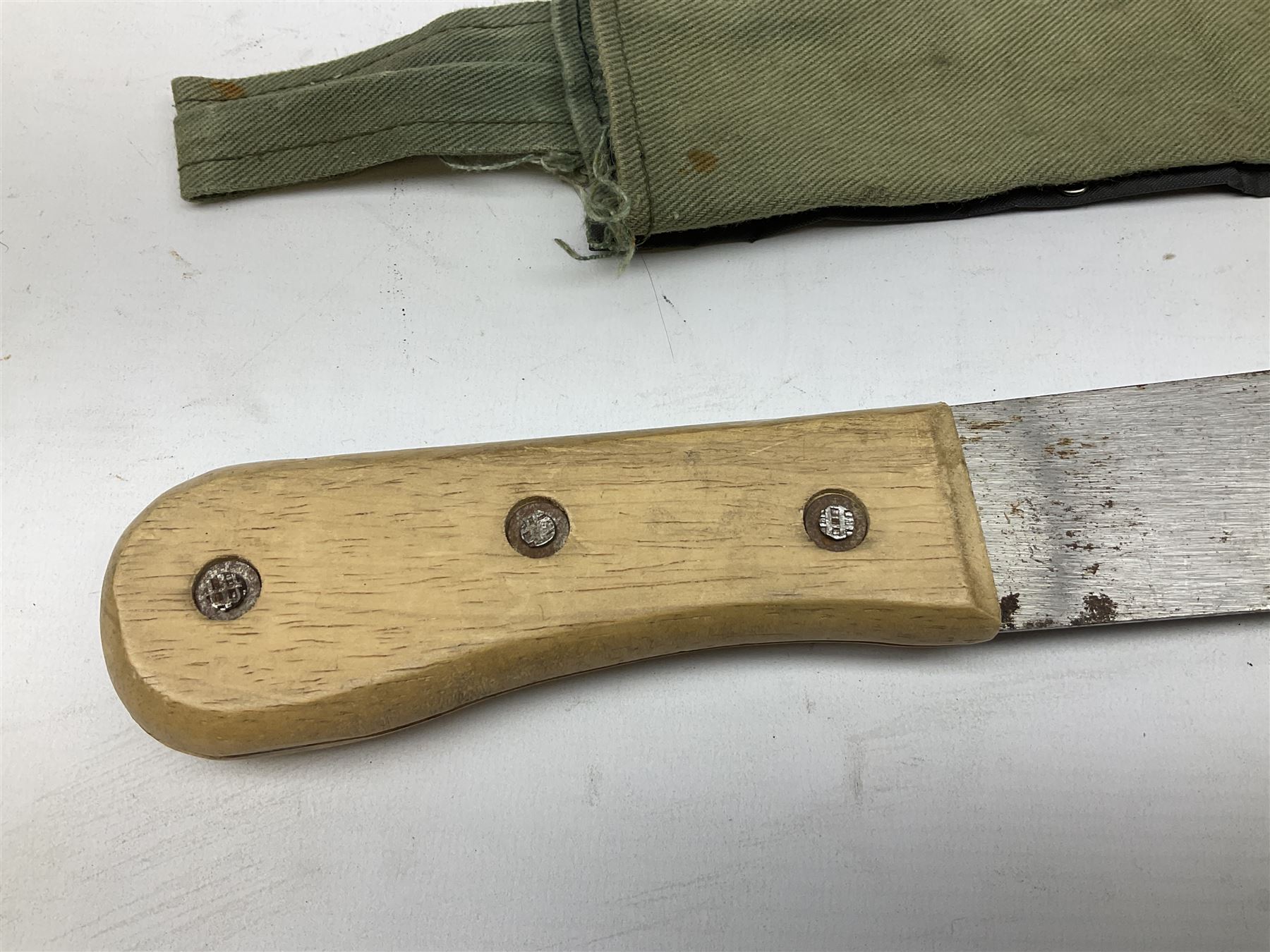 Two unmarked late 20th century machete knives with 37cm blades and fabric sheaths; pair of British A - Image 10 of 17