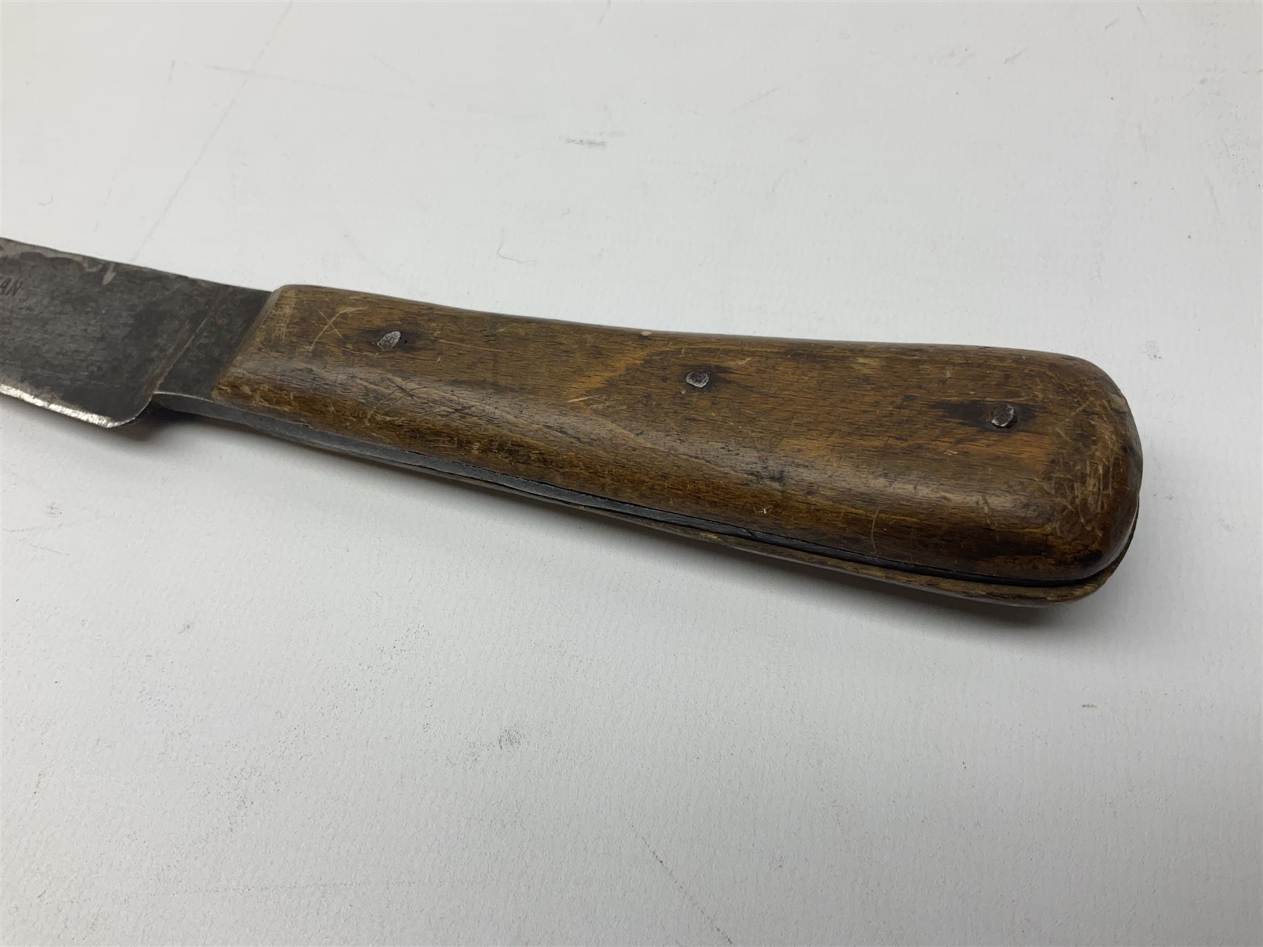 Late 19th/early 20th century billhook the blade marked 'The Veteran Yates & Co Birmingham' with Calc - Image 7 of 15