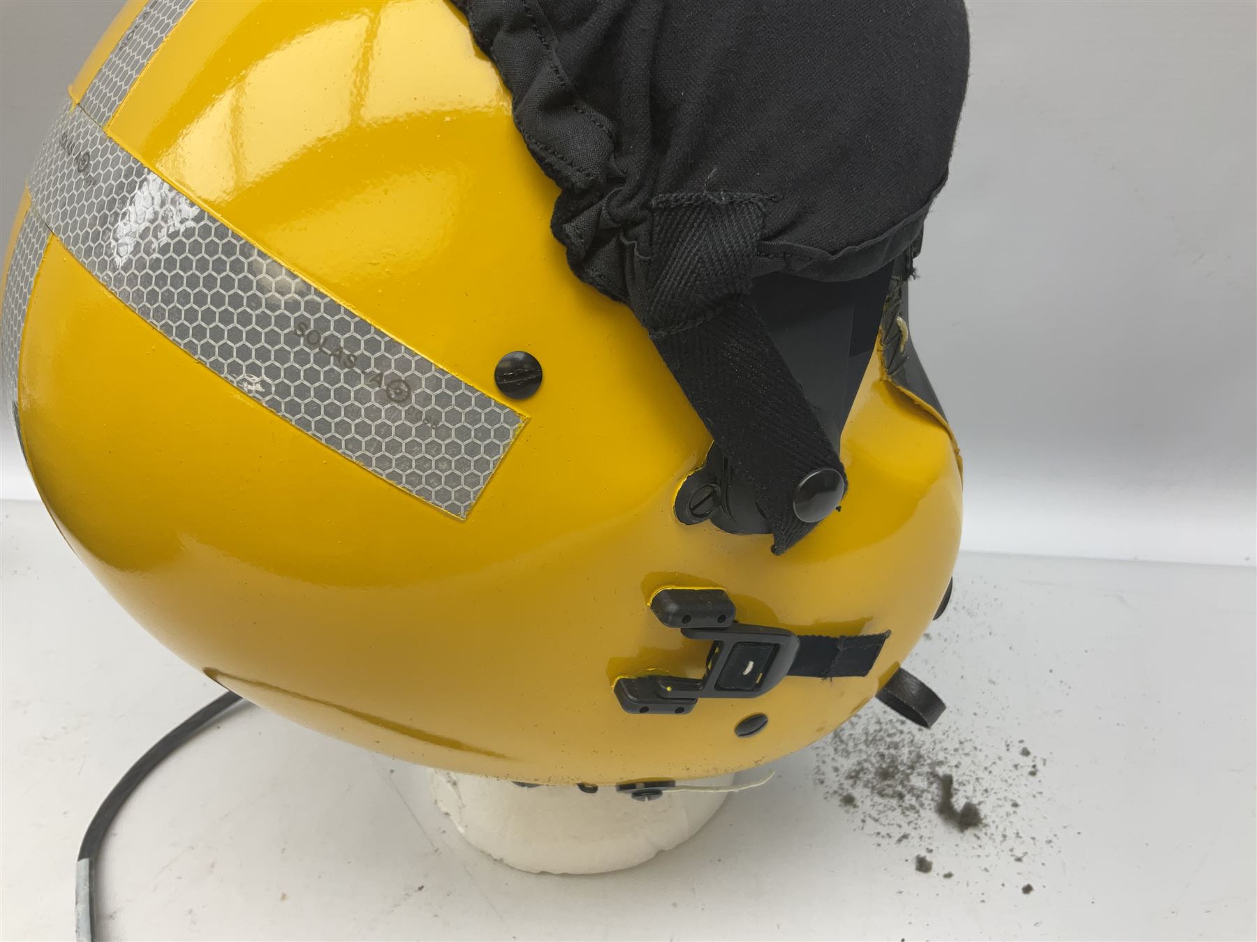 Search and Rescue Mark IV/IVA Flying helmet with boom microphone - Image 13 of 32