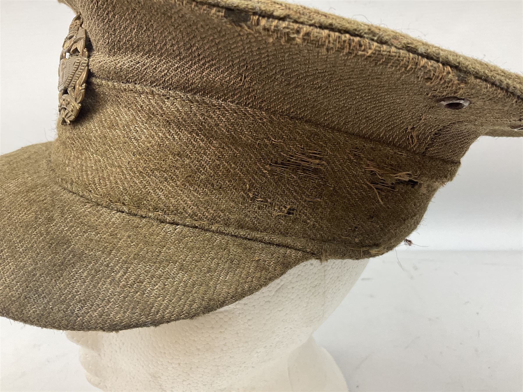 WW1 British Army stiff trench cap with Tank Corps cap badge - Image 5 of 18