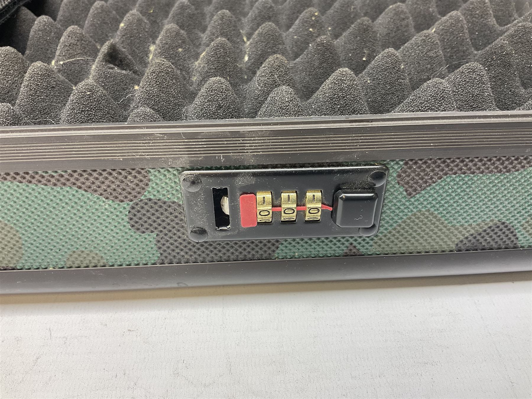 Clarke flight case for guns with camouflage finish - Image 11 of 21