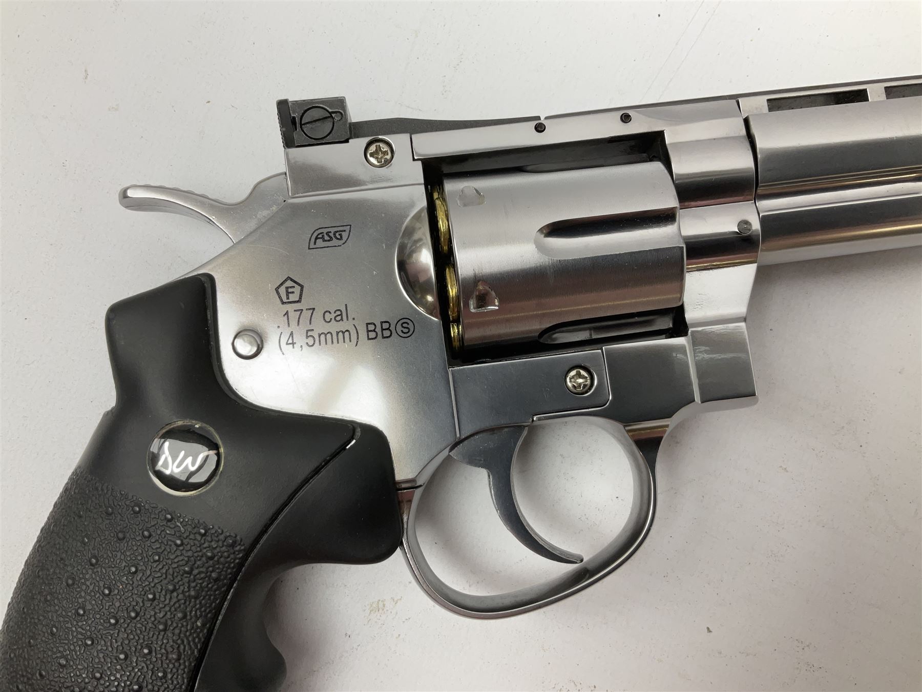 Dan Wesson CO2 .177 six-shot air pistol with highly polished finish - Image 3 of 15