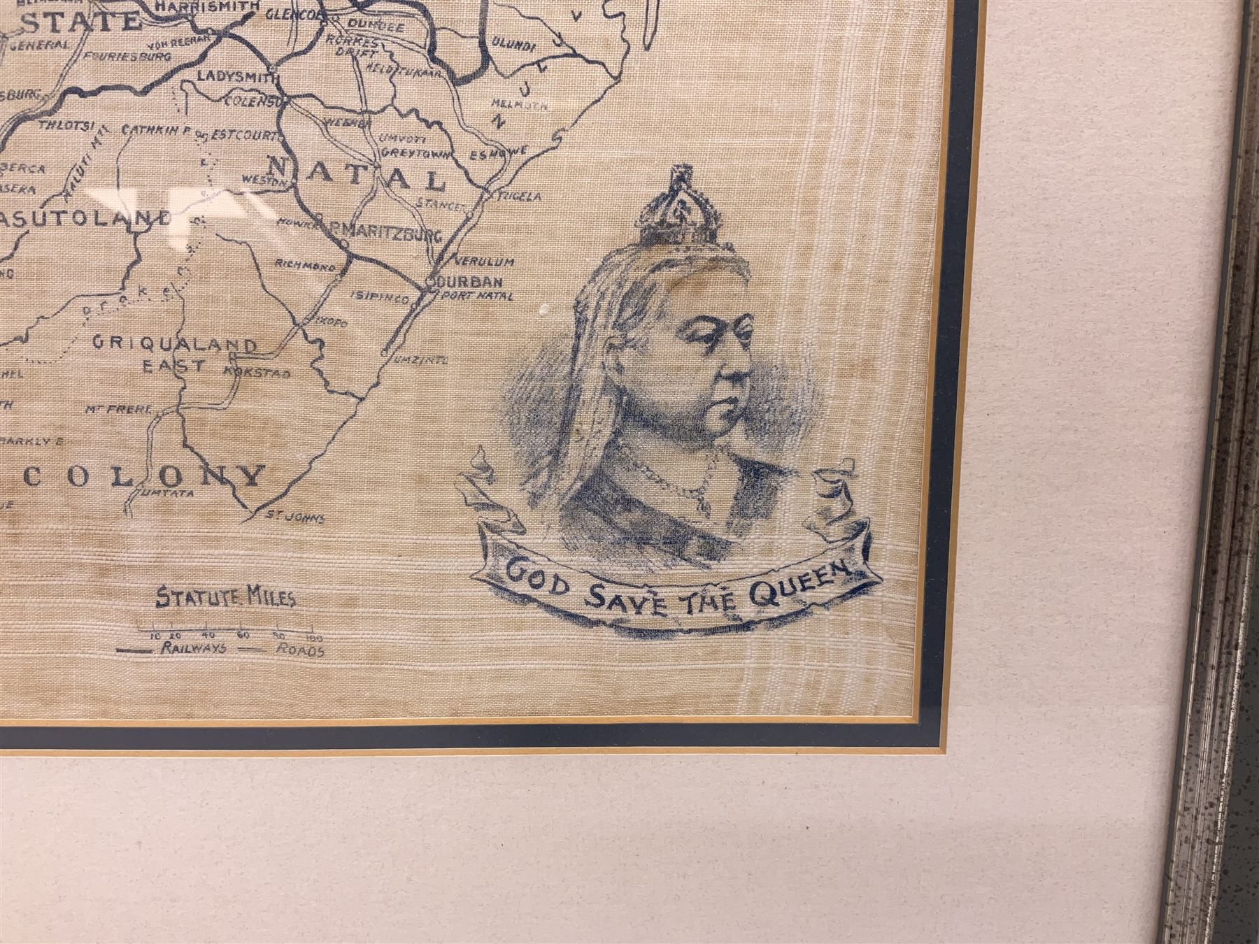 Boer War cotton handkerchief printed with portraits of Lord Roberts and Queen Victoria with a map of - Image 3 of 17