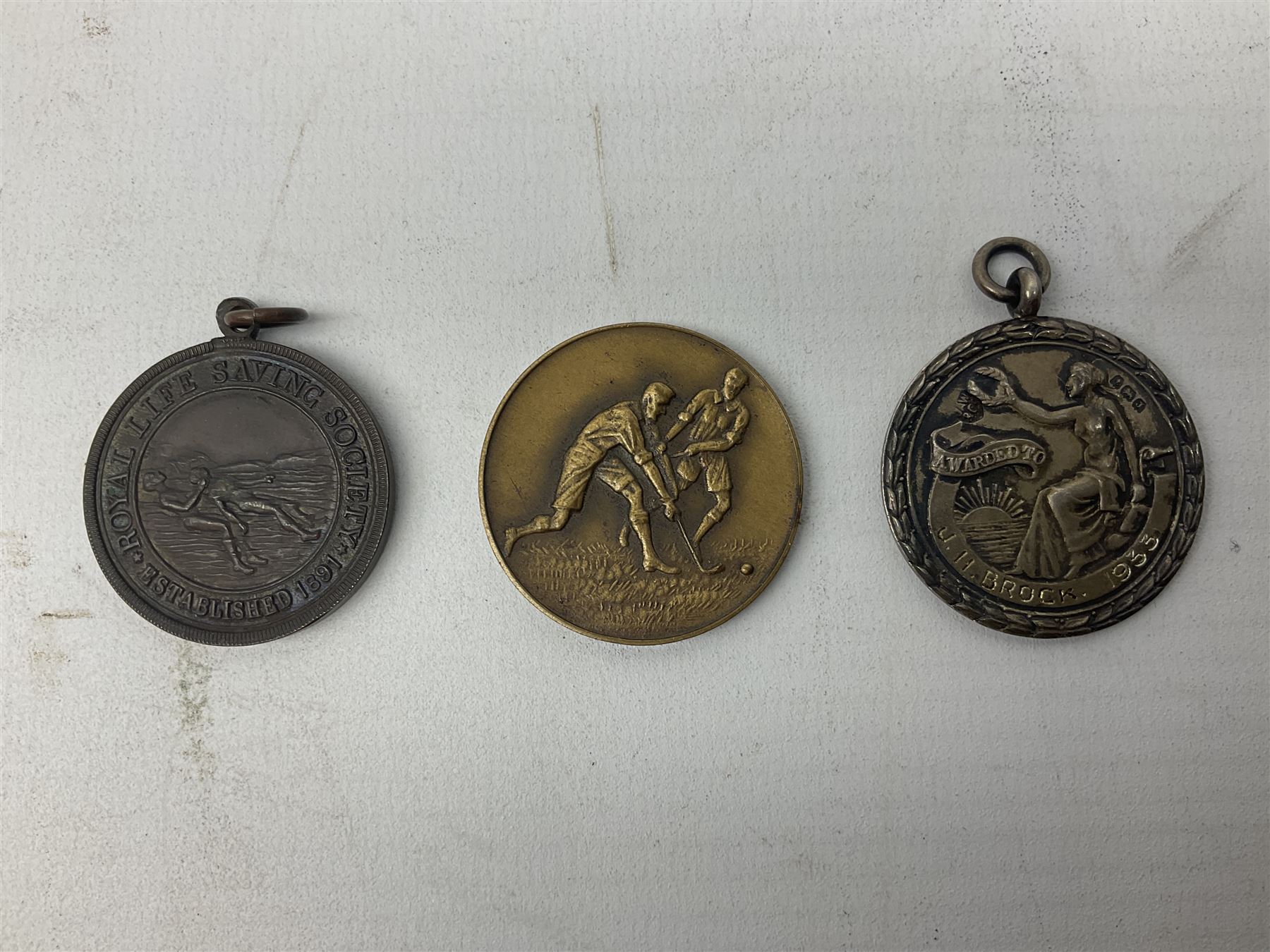 Group of five WW2 medals comprising 1939-1945 War Medal - Image 32 of 34