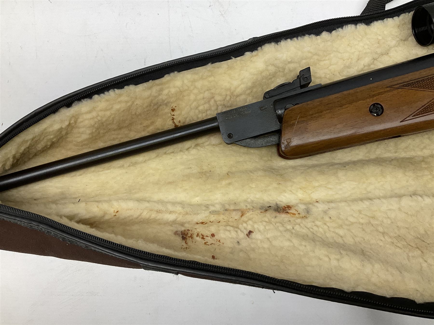 Hatsan Model 60S .22 air rifle with break-barrel action and Hawke 4 x 32 telescopic sight L115cm; in - Image 23 of 24