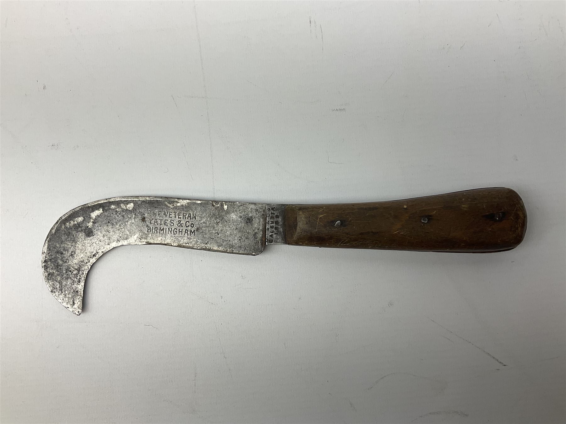 Late 19th/early 20th century billhook the blade marked 'The Veteran Yates & Co Birmingham' with Calc - Image 6 of 15