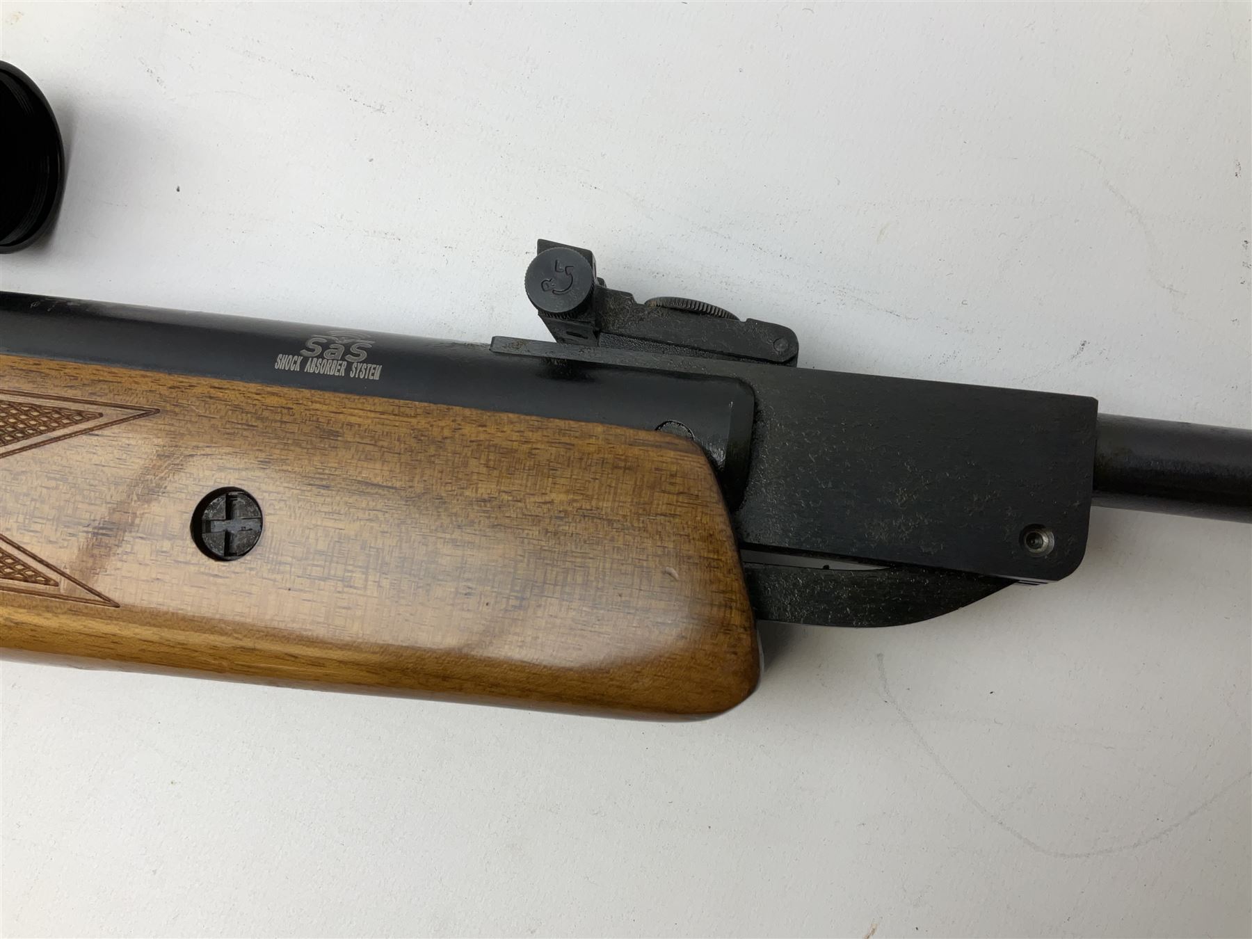 Hatsan Model 60S .22 air rifle with break-barrel action and Hawke 4 x 32 telescopic sight L115cm; in - Image 9 of 24