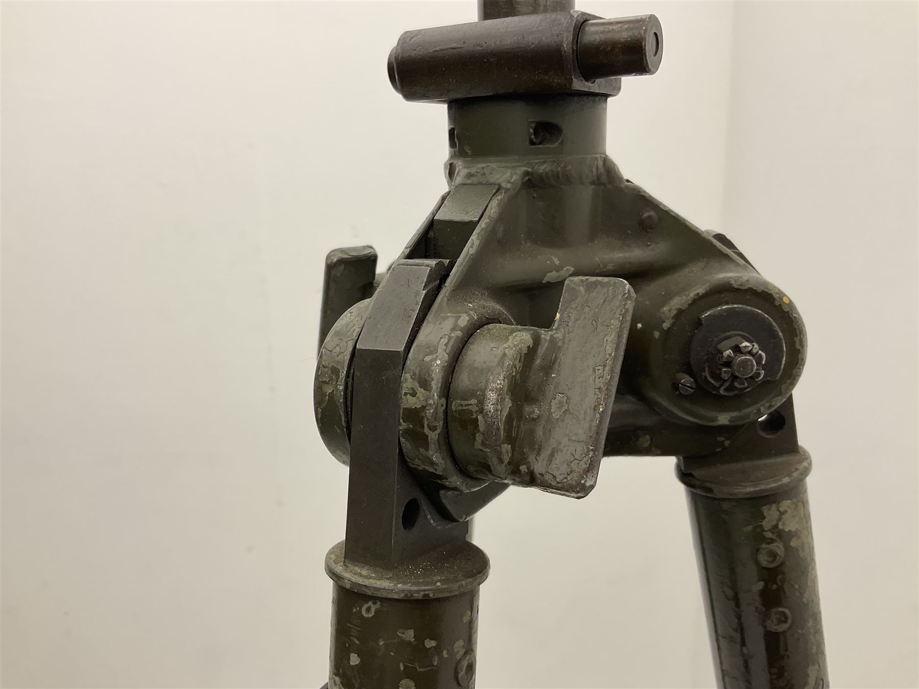 German machine gun stand of adjustable tripod form - Image 4 of 14