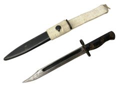 British short Bayonet with 20cm fullered Bowie blade
