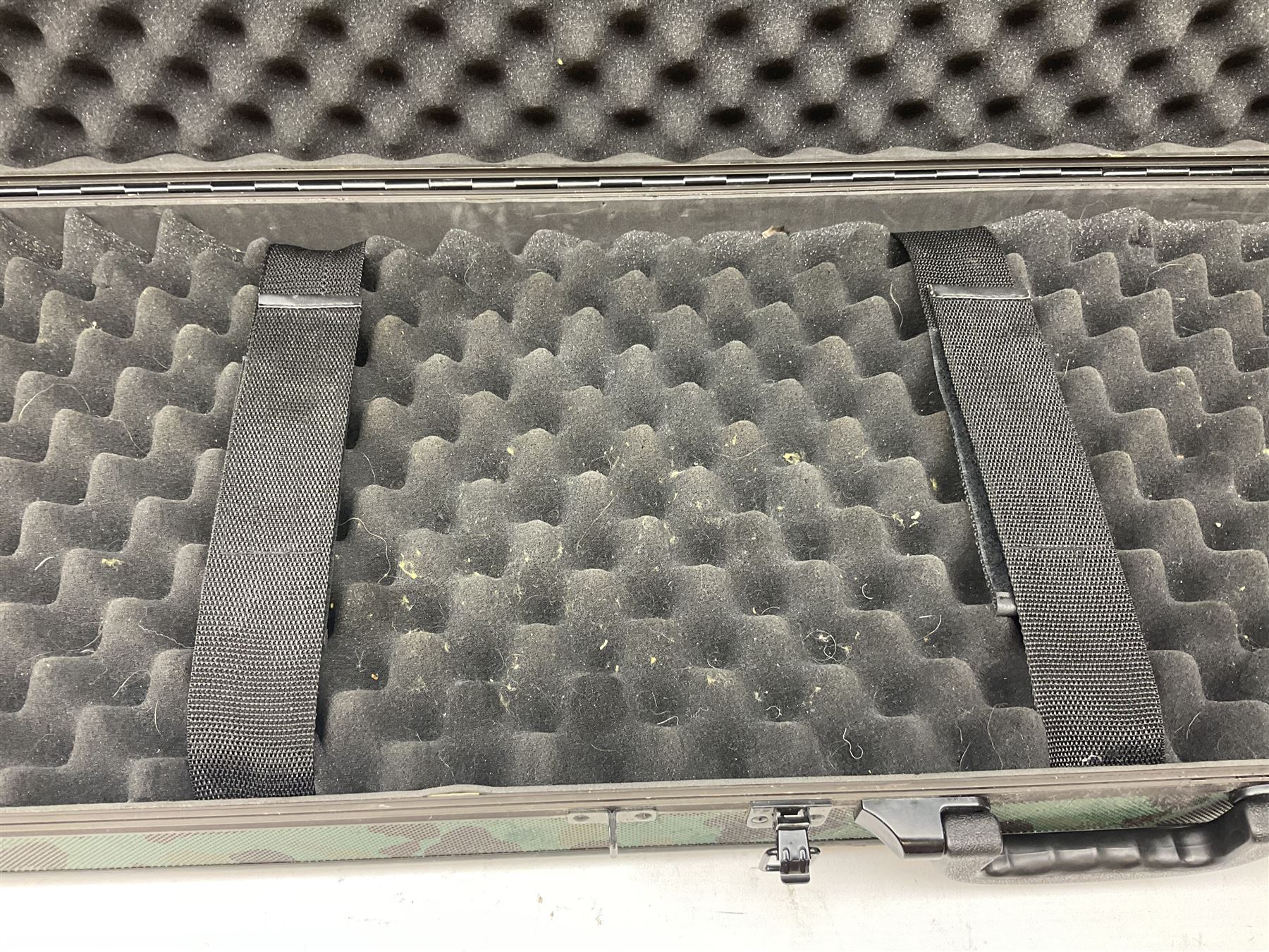 Clarke flight case for guns with camouflage finish - Image 8 of 21