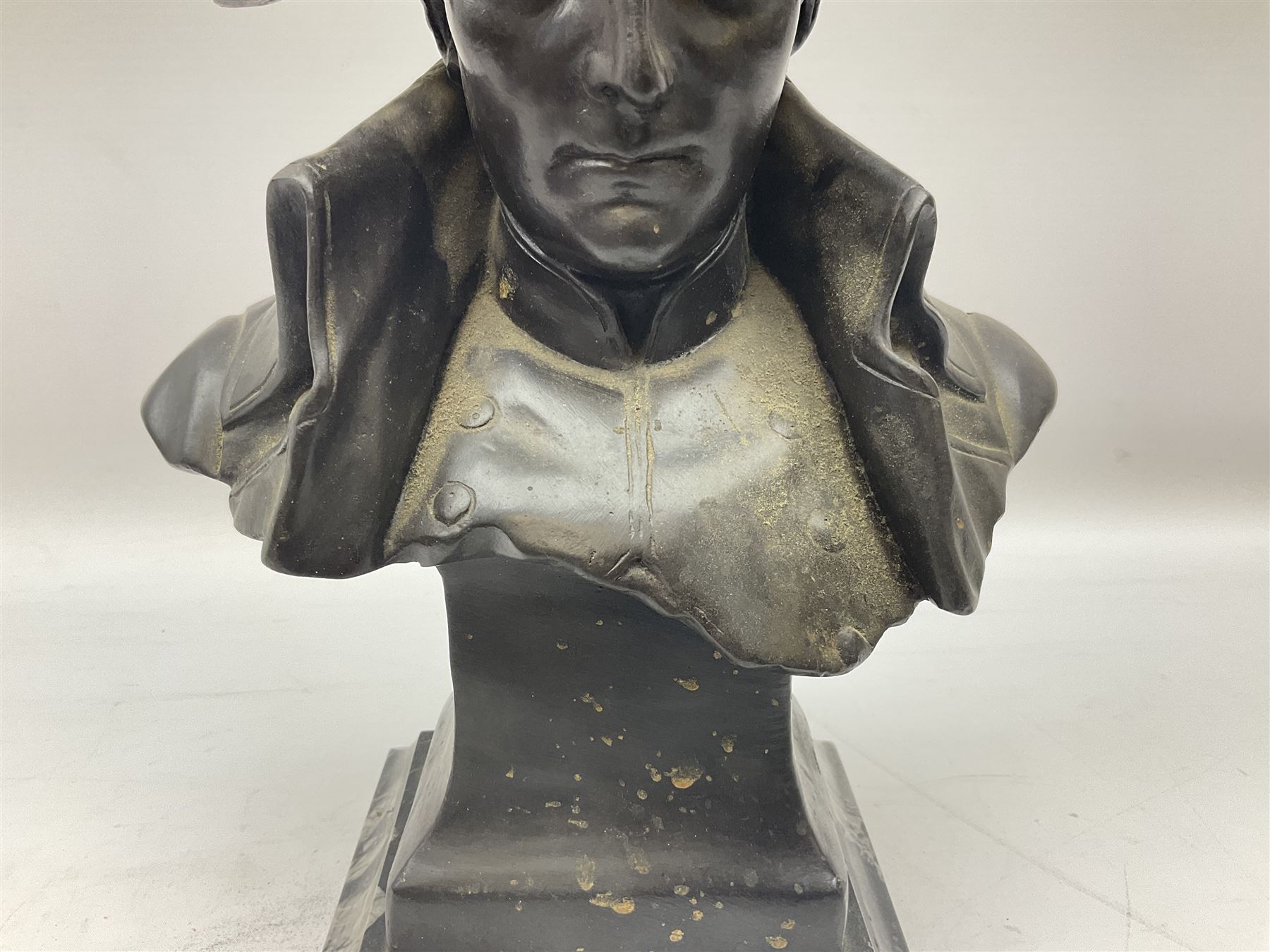 Bronze bust modelled as Napoleon - Image 4 of 9