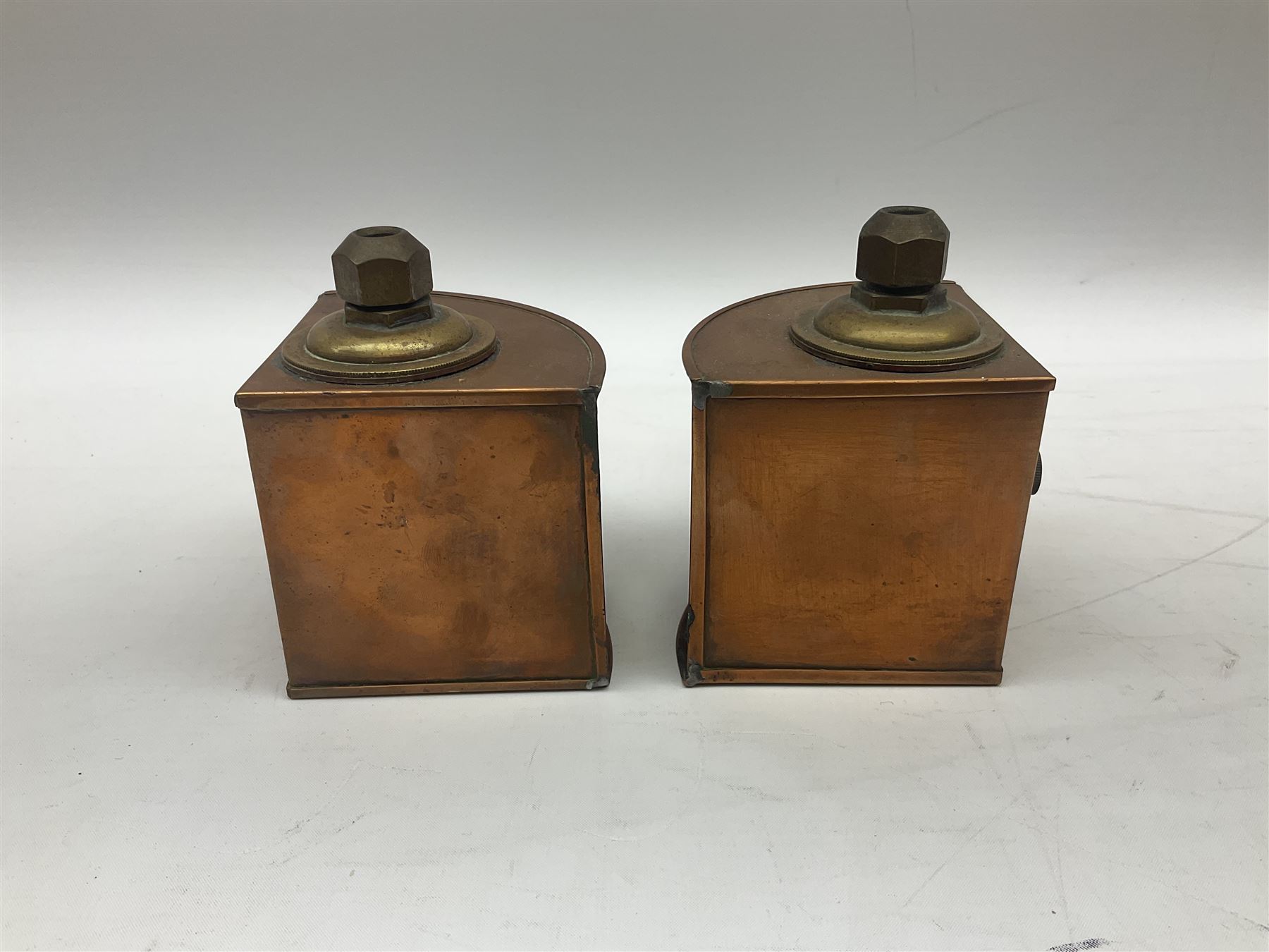 Pair of 'Starboard' and 'Port' copper ship lamps of bow-fronted triangular form by Simpson Lawrence - Image 3 of 9