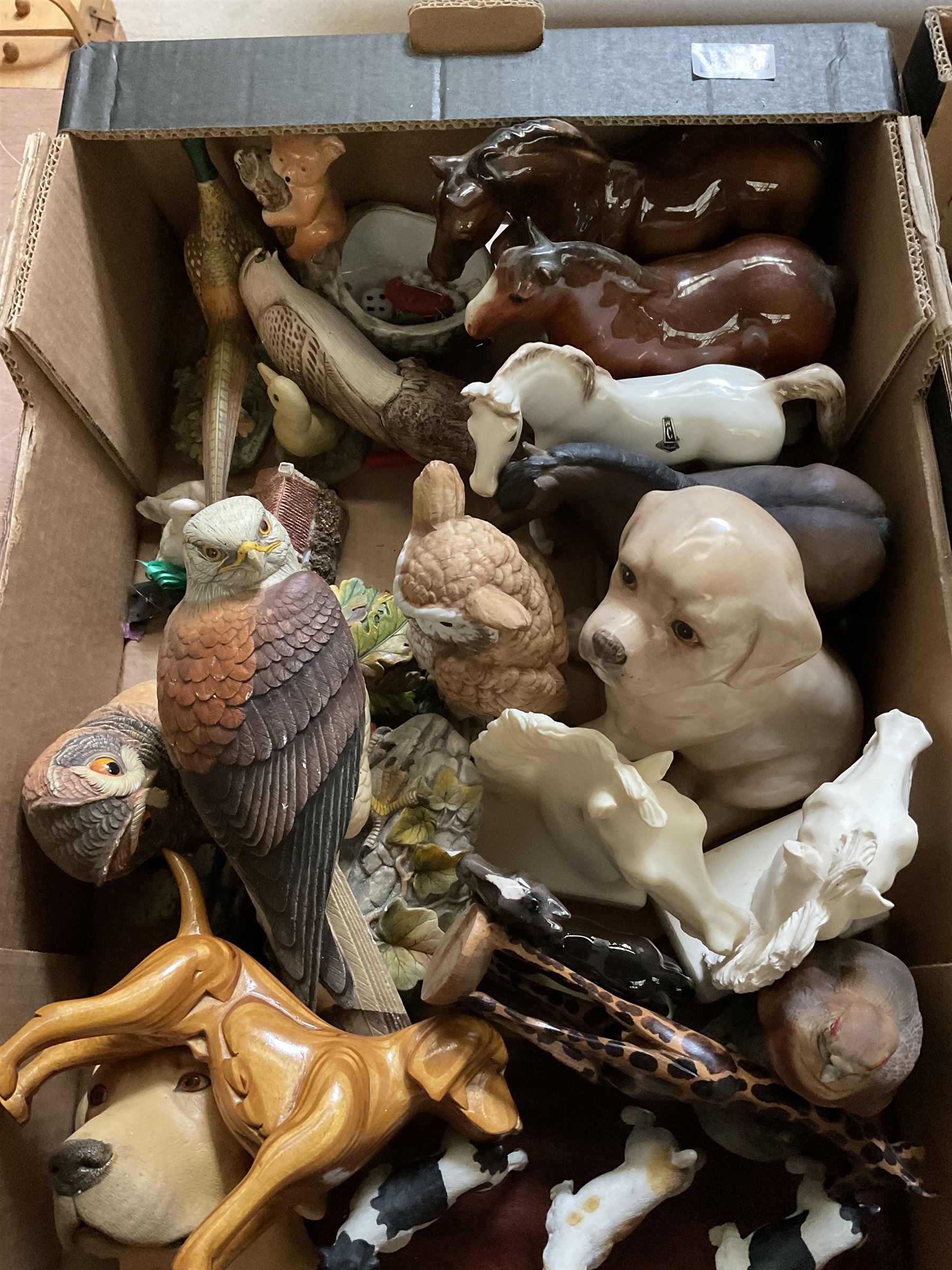 Two boxes of animal figures to include mainly ceramic and composite examples - Image 3 of 3