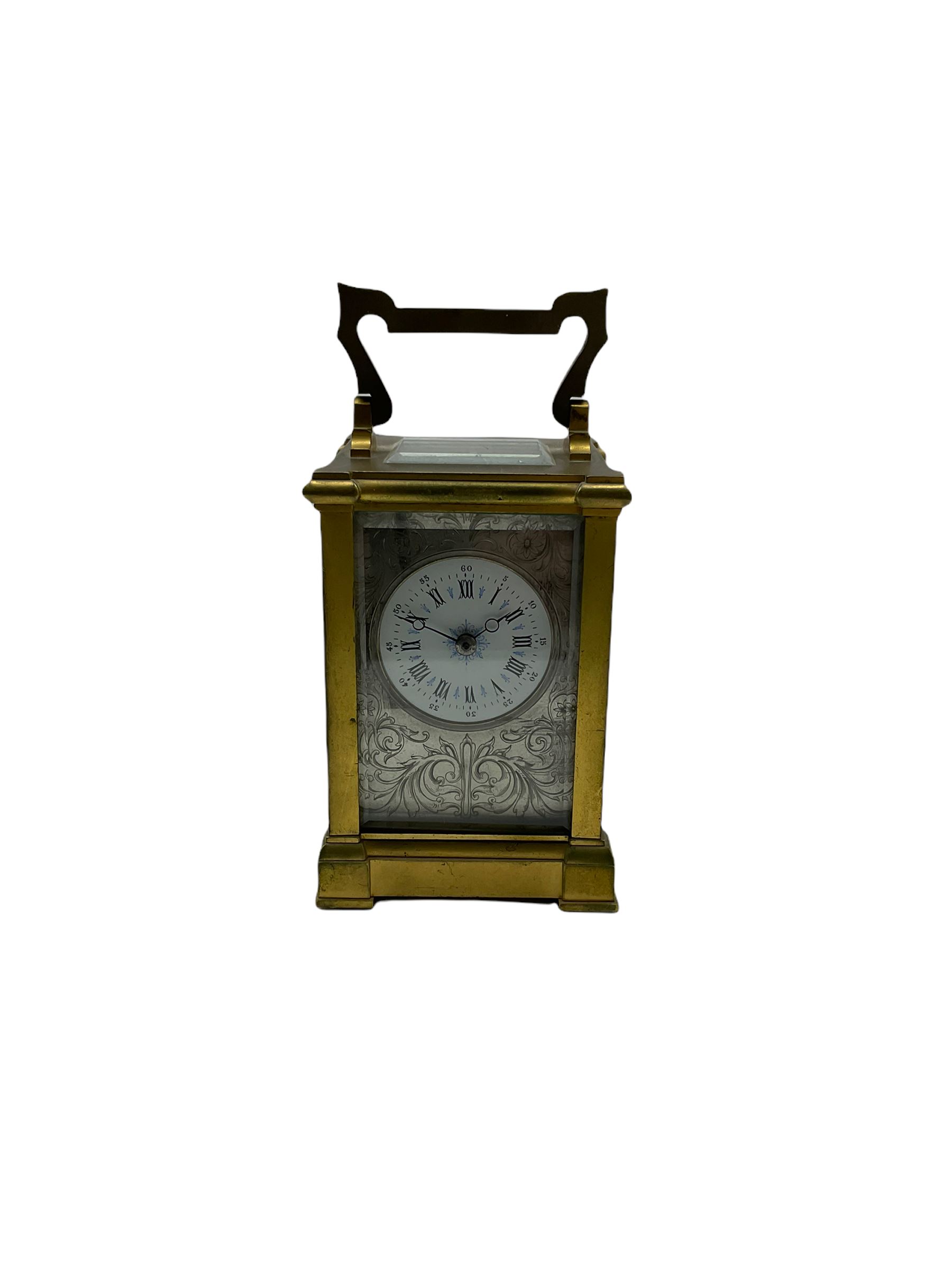 A French timepiece carriage clock in an anglaise case