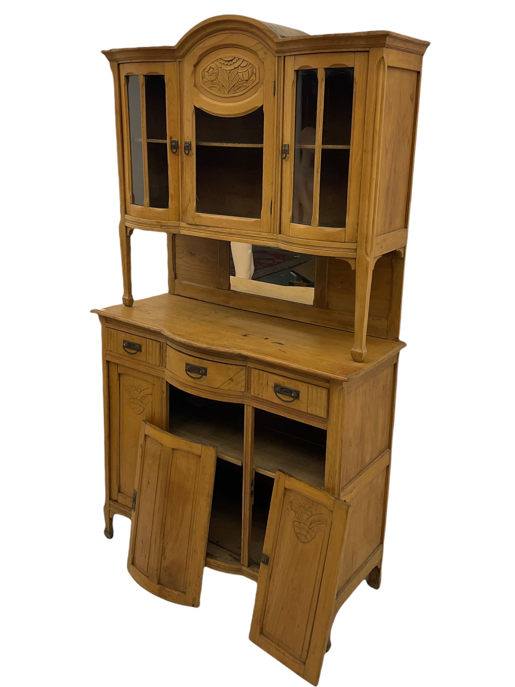 19th century elm dresser - Image 3 of 4