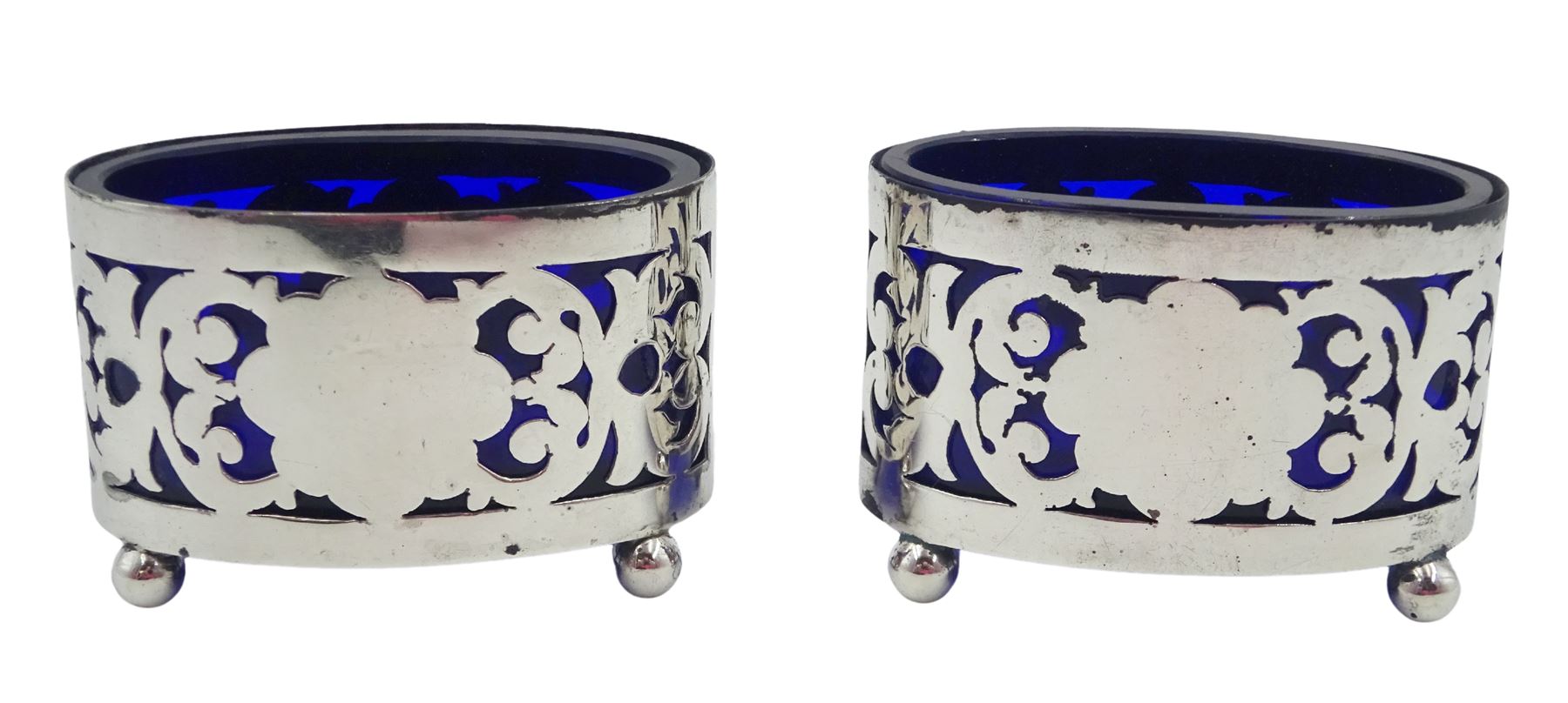 Pair of late Victorian silver open salts - Image 3 of 5