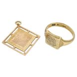 9ct gold monogrammed signet ring by Deakin & Francis Ltd