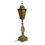 Brass lamp in the form of a gas street light