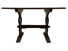 Oak rectangular table