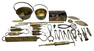 Quantity of brass suspension scales