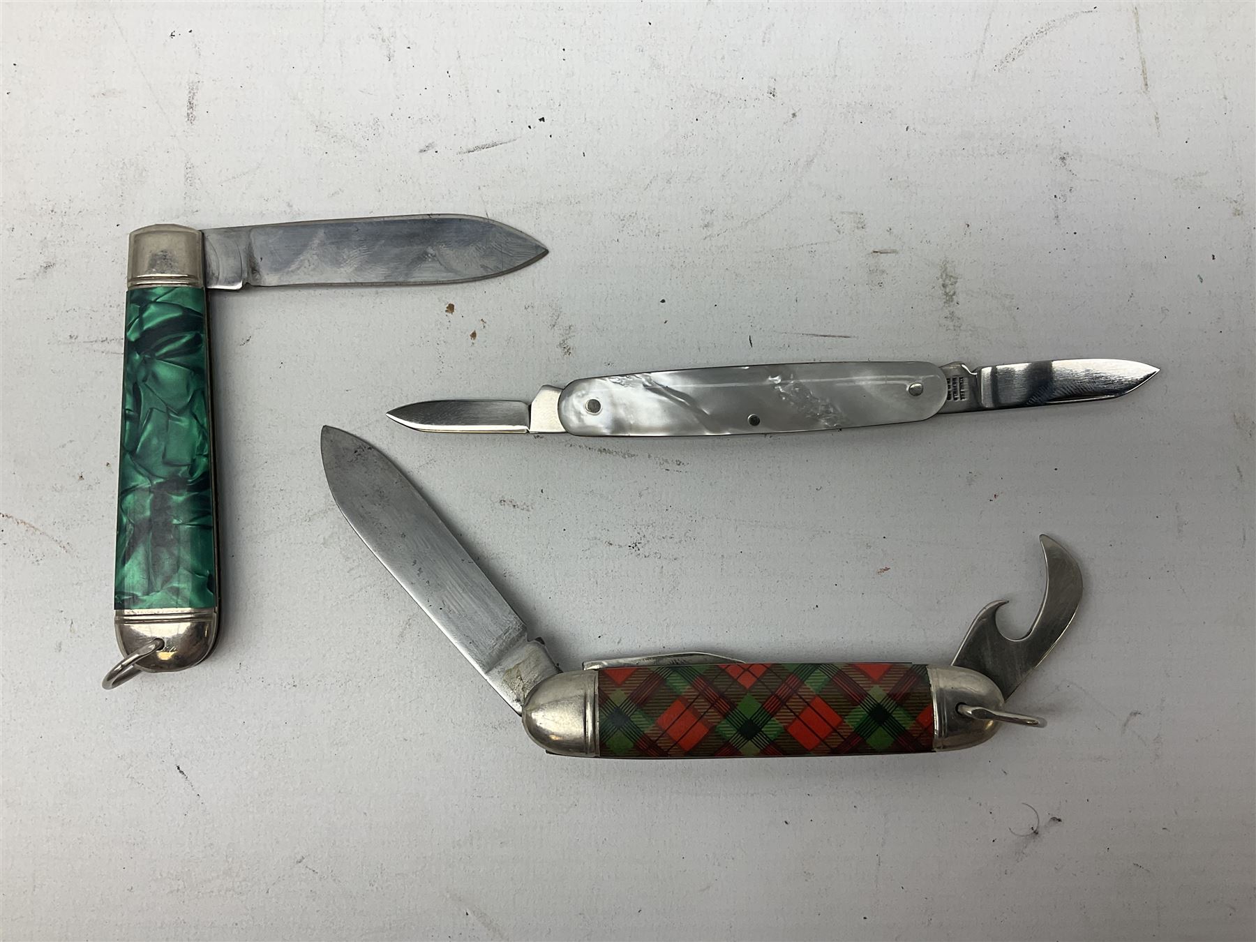 Nine pocket knives including two Ravi folding knives - Image 10 of 10